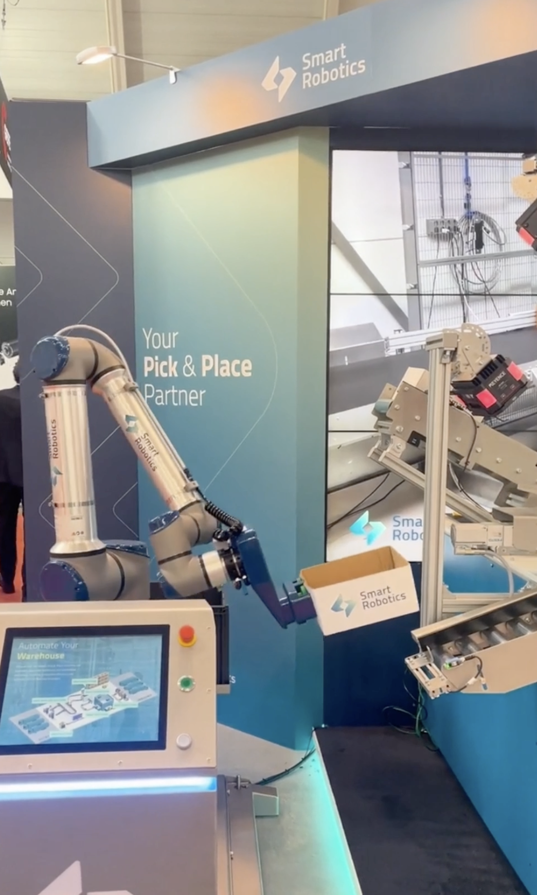 SmartRobotics logiMAT 04.png