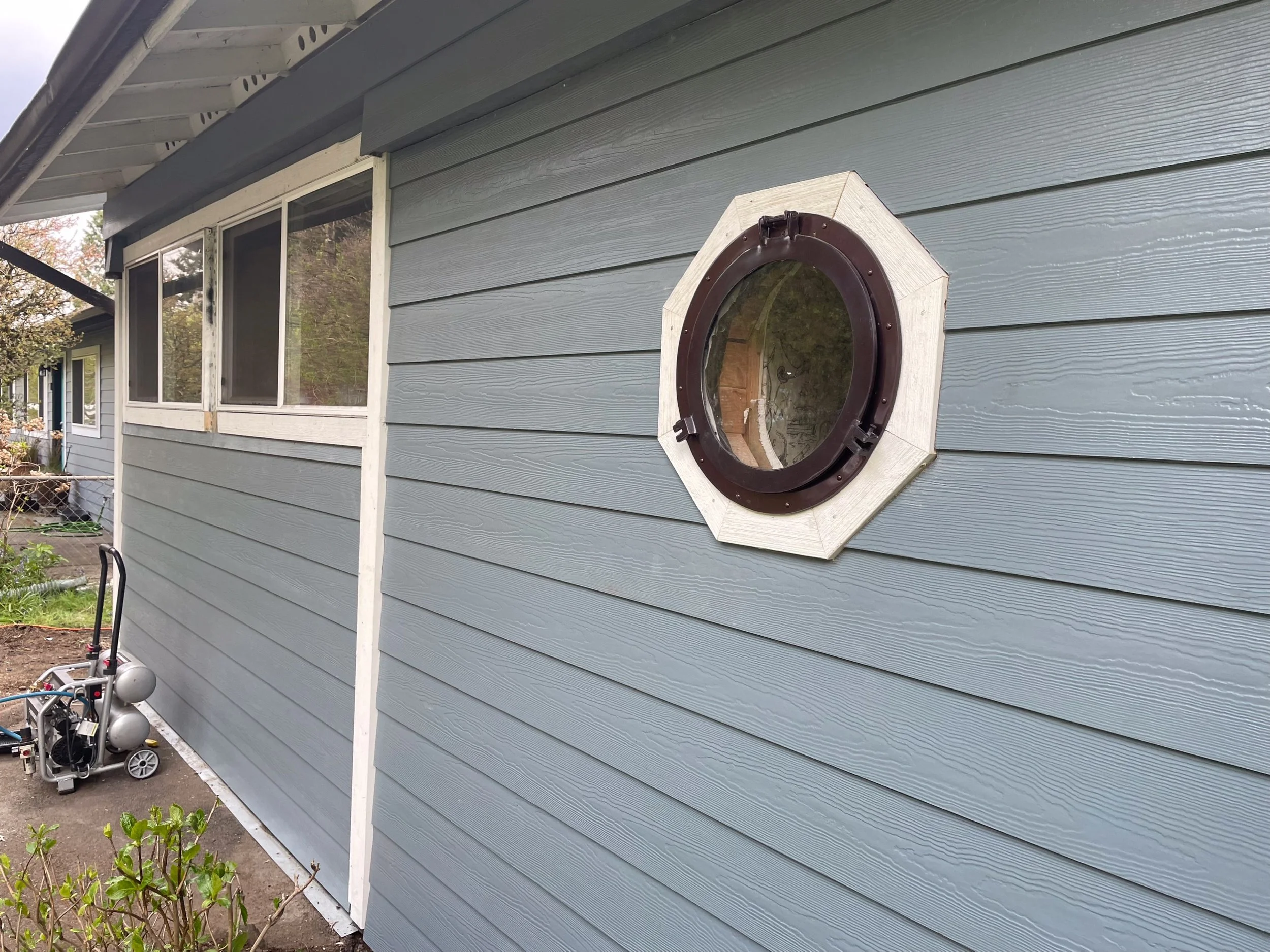Bothell Remodel Repair - Roofing & Siding
