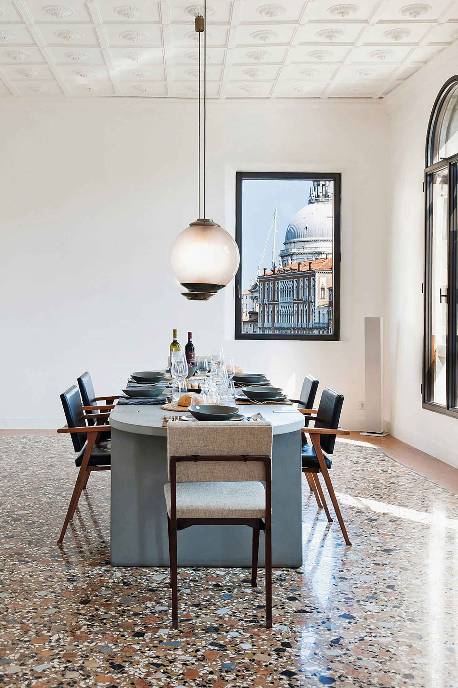 Can-Maurizio-Venice-Dining-Room.jpg