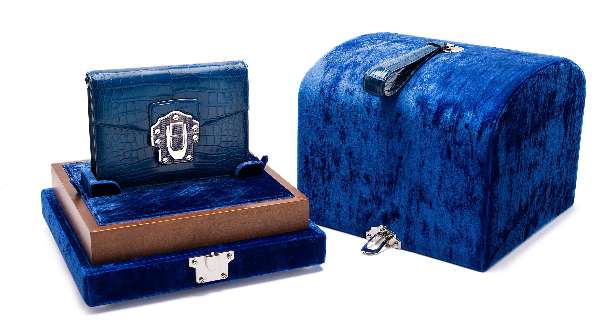 limited-editions-dolce-gabbana-lucia-bag-blue-6.jpg