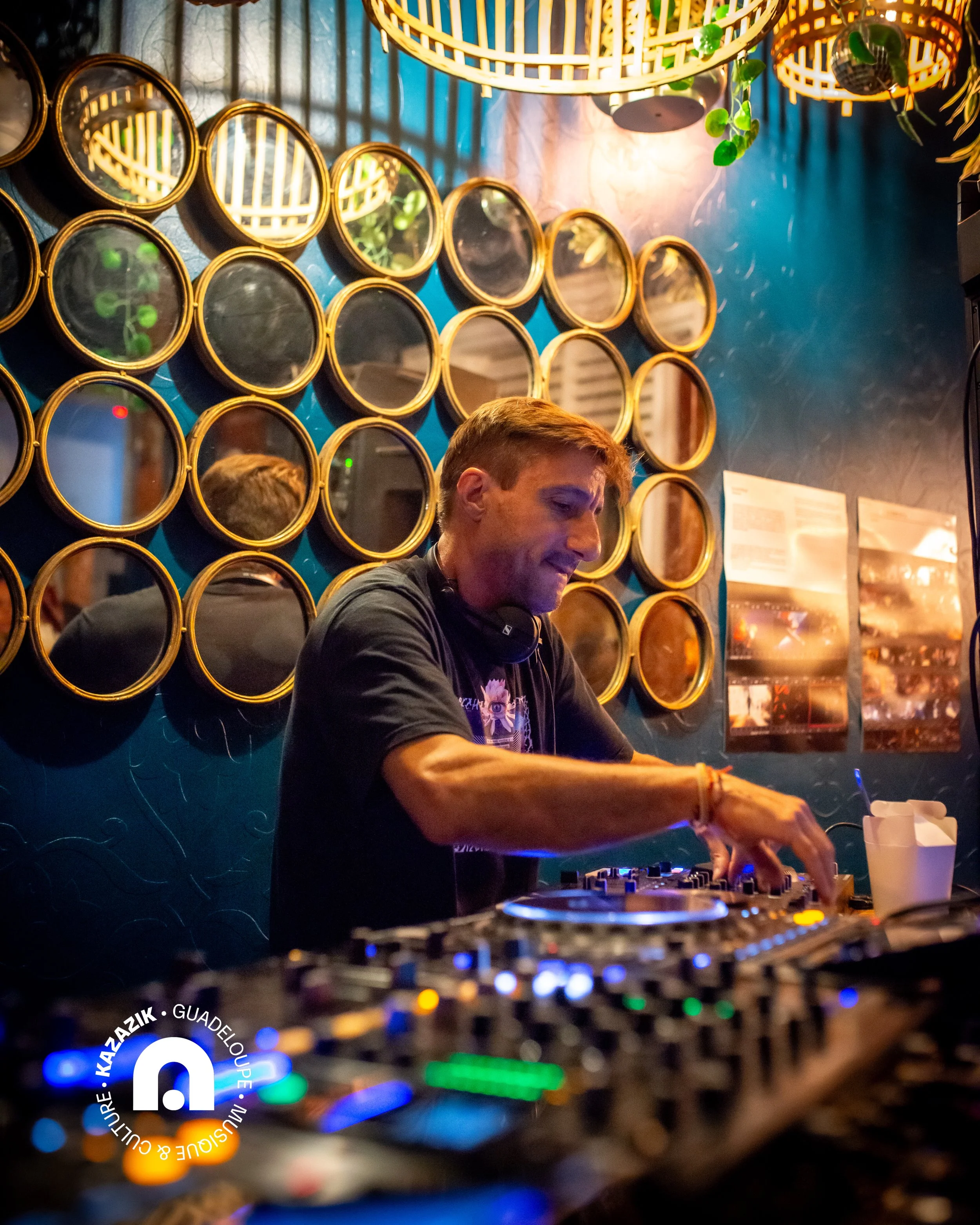 Kazazik QG 72 dpi-13.jpg