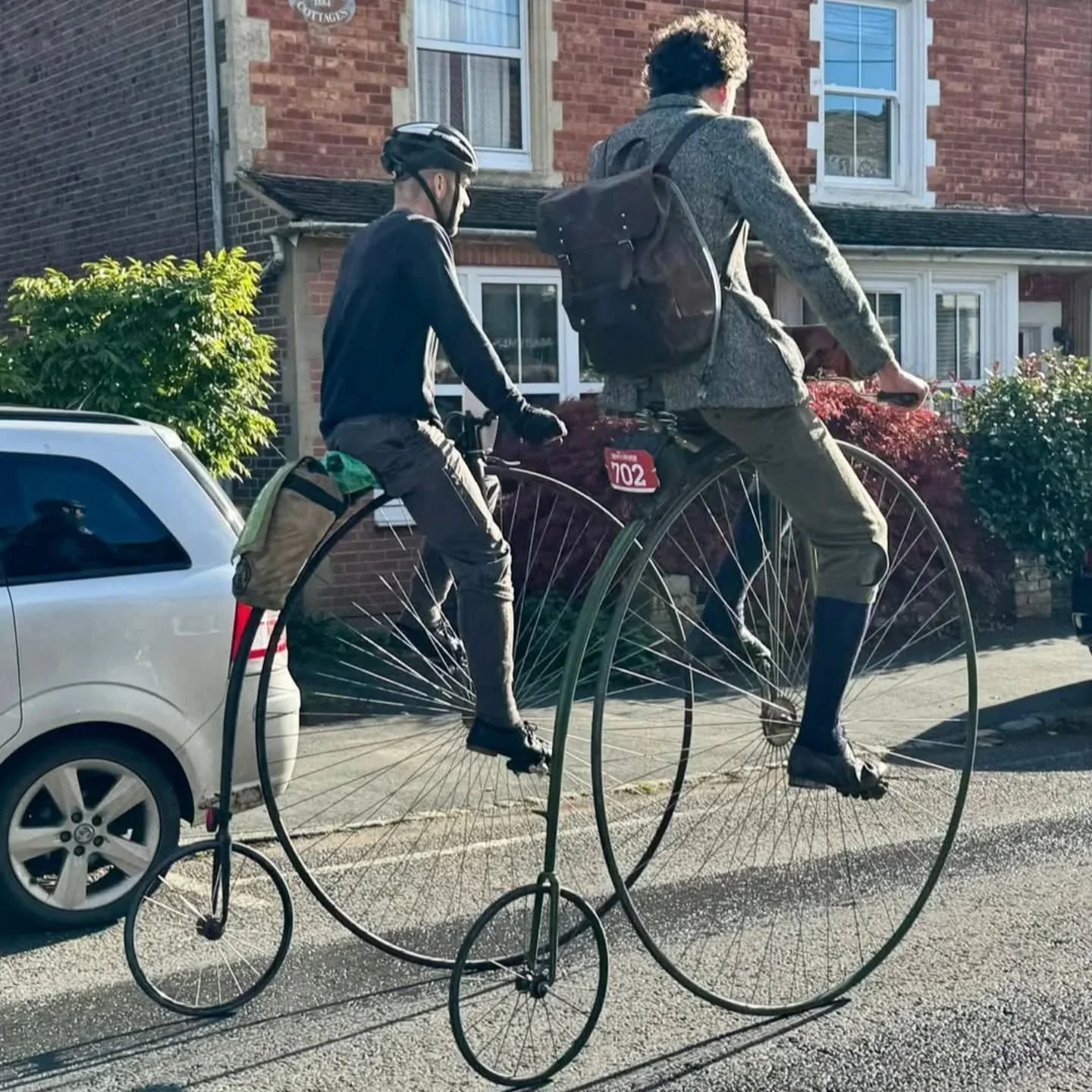 Glada cyklister som tog sig an London - Brighton run som gick av stapeln den 2 November i &aring;r. Eventet &auml;r avsett f&ouml;r fordon byggda innan 1905 och inkluderar lite av varje. Men &auml;ven cyklister tar sig an str&auml;ckan i union med ve