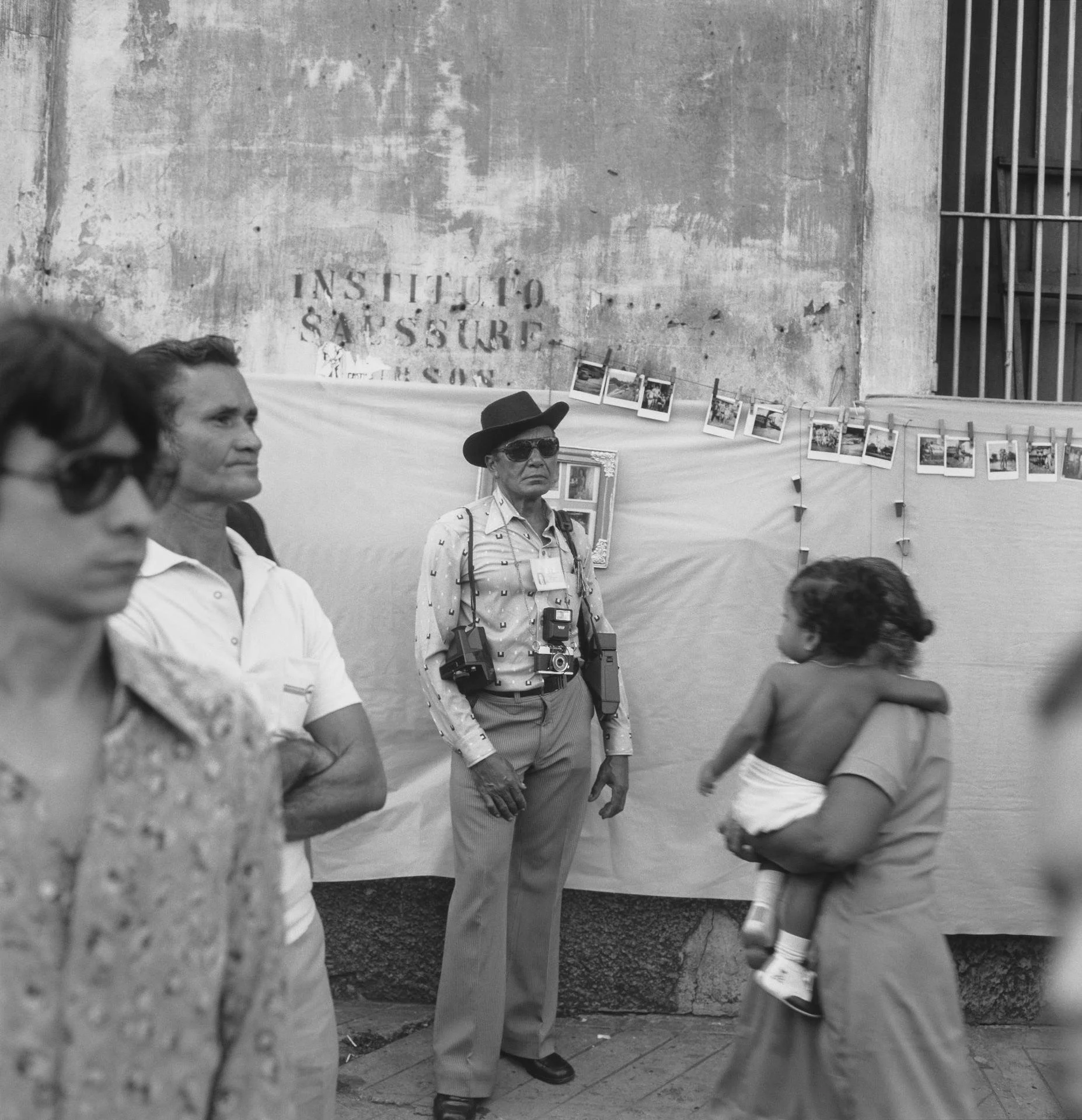 3_Vendem-se-Lembrancas-1977_Luiz-Braga_1854x1920.jpg