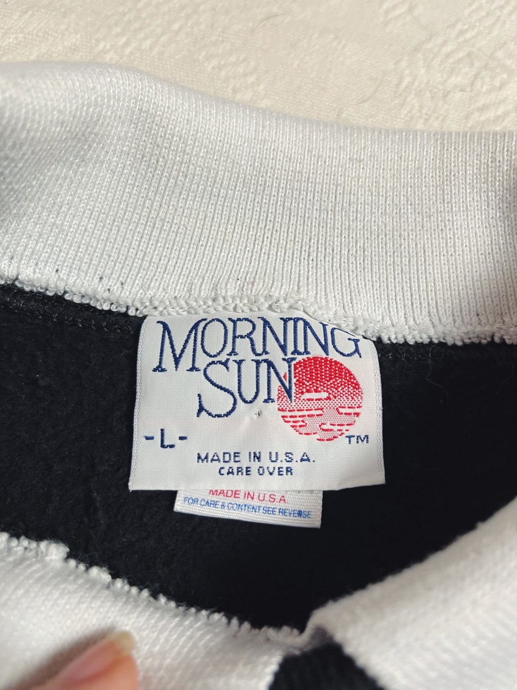 Leaf-Collared-Crewneck-06.jpg