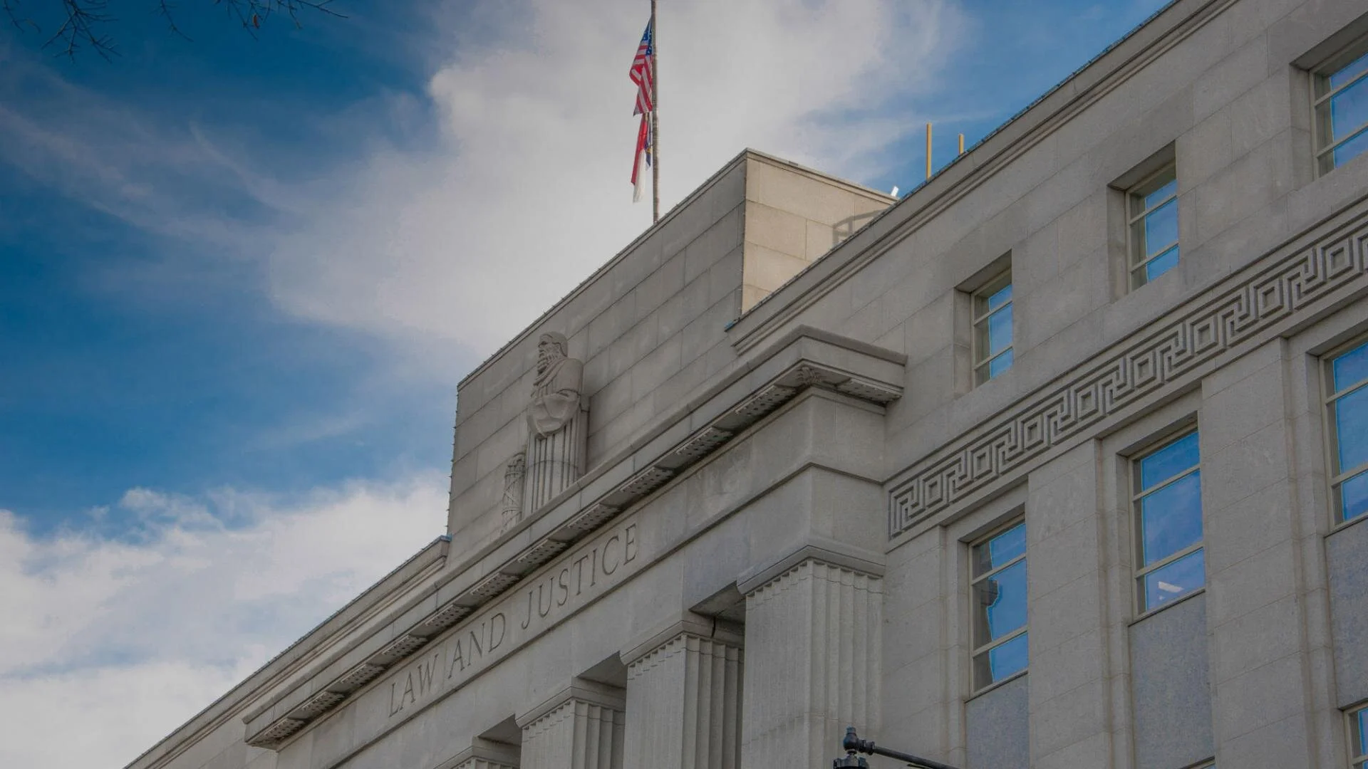 Chief Justice Newby allows courts to reopen across the state