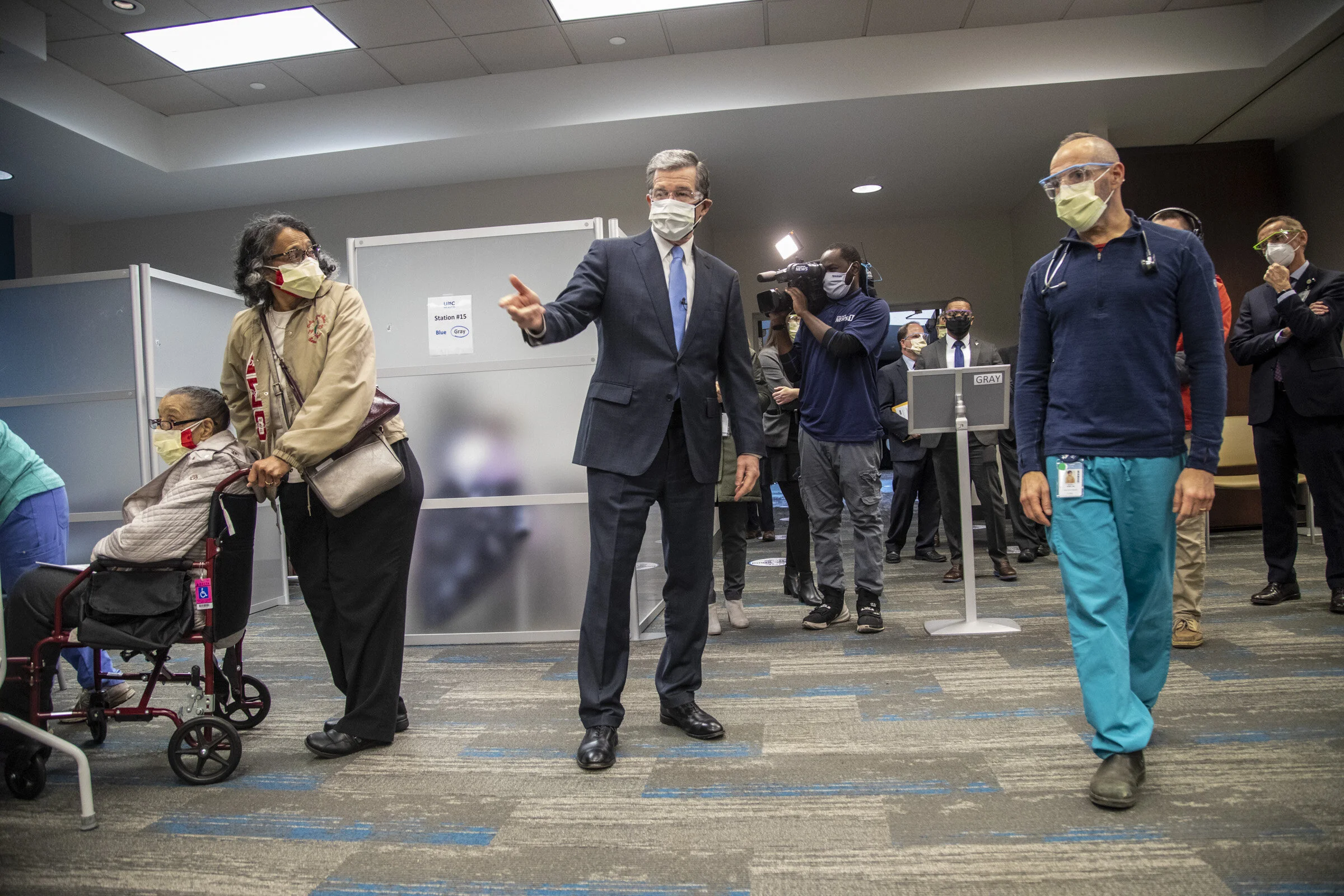  Governor Cooper Visits Large-Scale Vaccine Site at UNC Friday Center