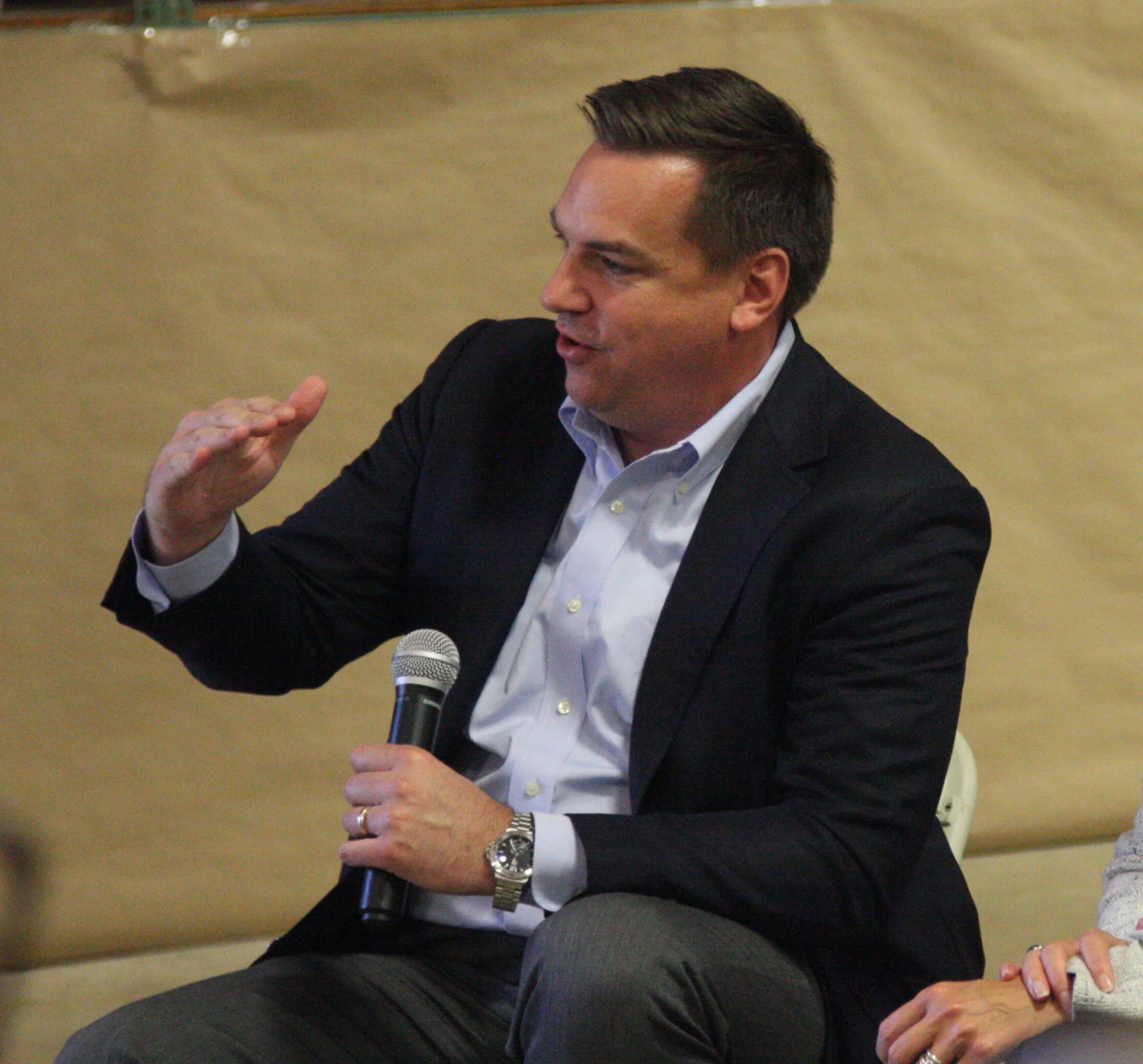 Hudson, Crenshaw sponsor bill to coordinate federal emergency health response