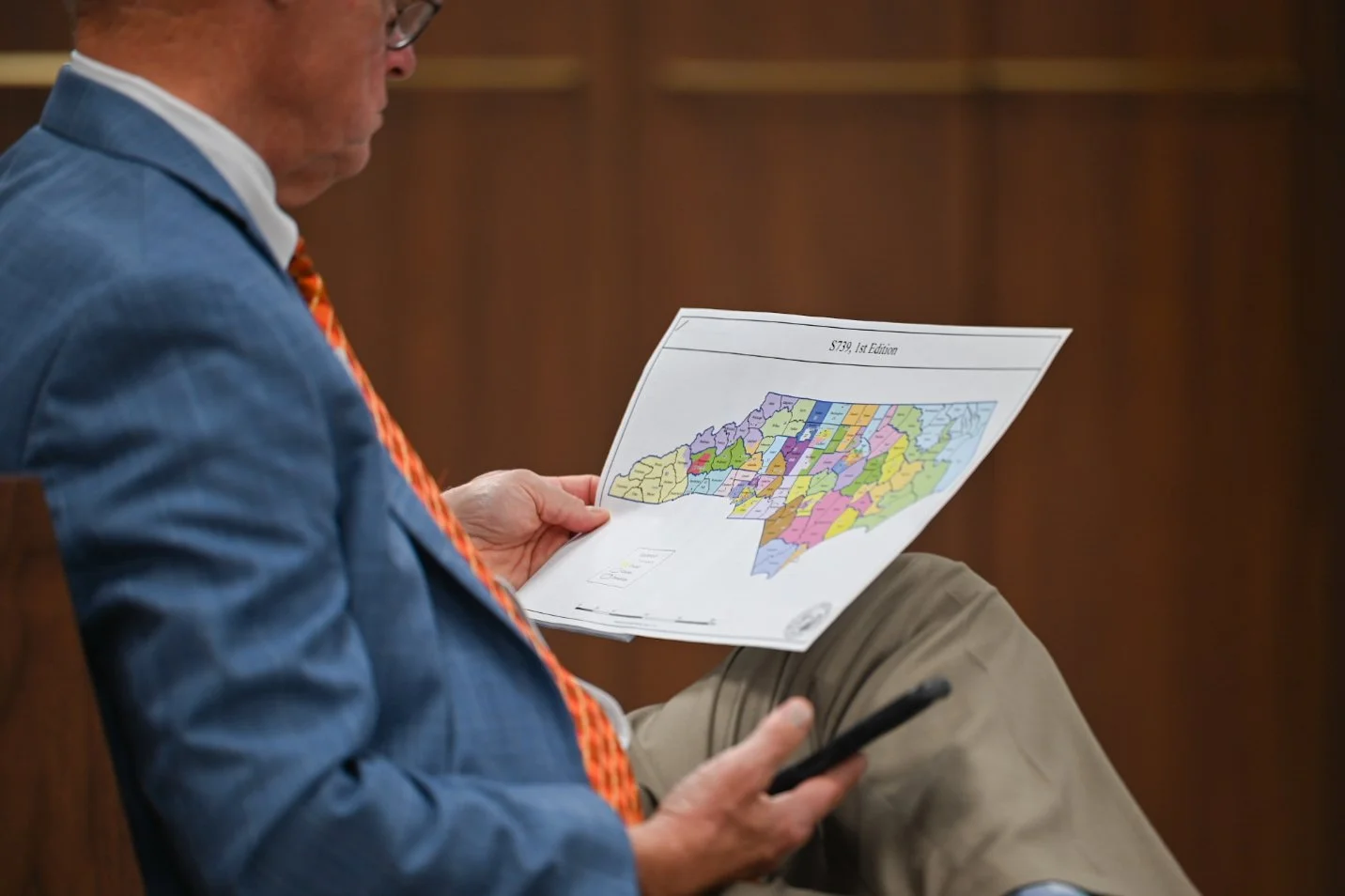  Lawmakers approve final redistricting maps