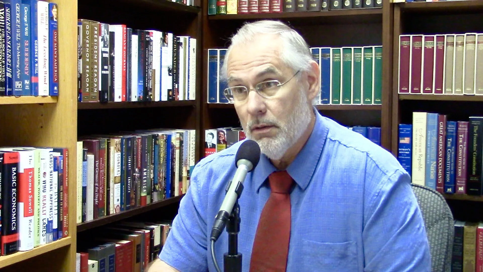 Economist predicts inflation, even price controls, in 2022