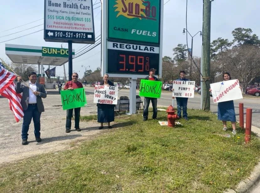  Republicans strike oil registering voters at the pump