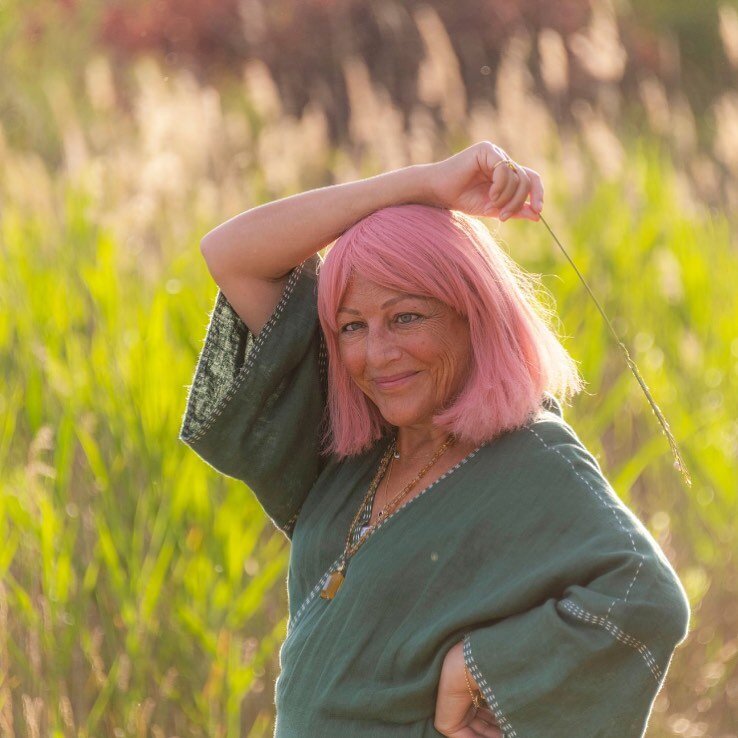 🧝🏼&zwj;♀️ELEVATE YOU MIND &amp; FREE YOUR SOUL 🧝🏼&zwj;♀️. In 10 days time I will enter a very deep &amp; profound process

3000 people are attending a training with @drjoedispenza for a week of guided meditation &amp; research 

50 people will ta