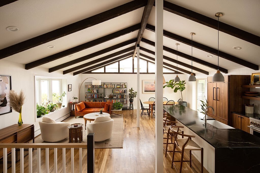 Before we took it down, there was a large wall where those beams used to be. Now it&rsquo;s a beautiful room filled with natural light and the space for a large soap stone island. 

interior designer/architect: @amble.architecture 
📸: @danecroninpho