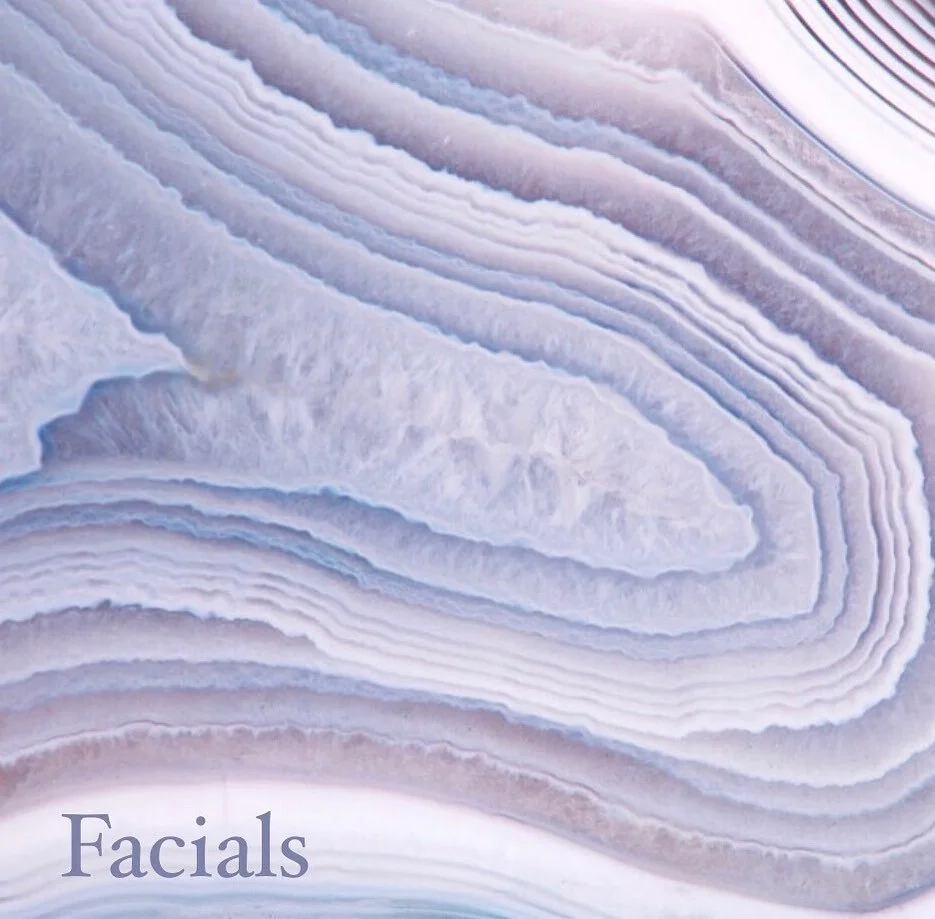 @intraceuticals_official oxygen facials! 
✨hydrate 
✨firm
✨lift
✨clear
✨even toned
✨REAL, LASTING RESULTS 

All facials are completely customized to YOU, and come with a sculpting facial/Gua Sha massage, facial reflexology, and scalp and shoulder mas