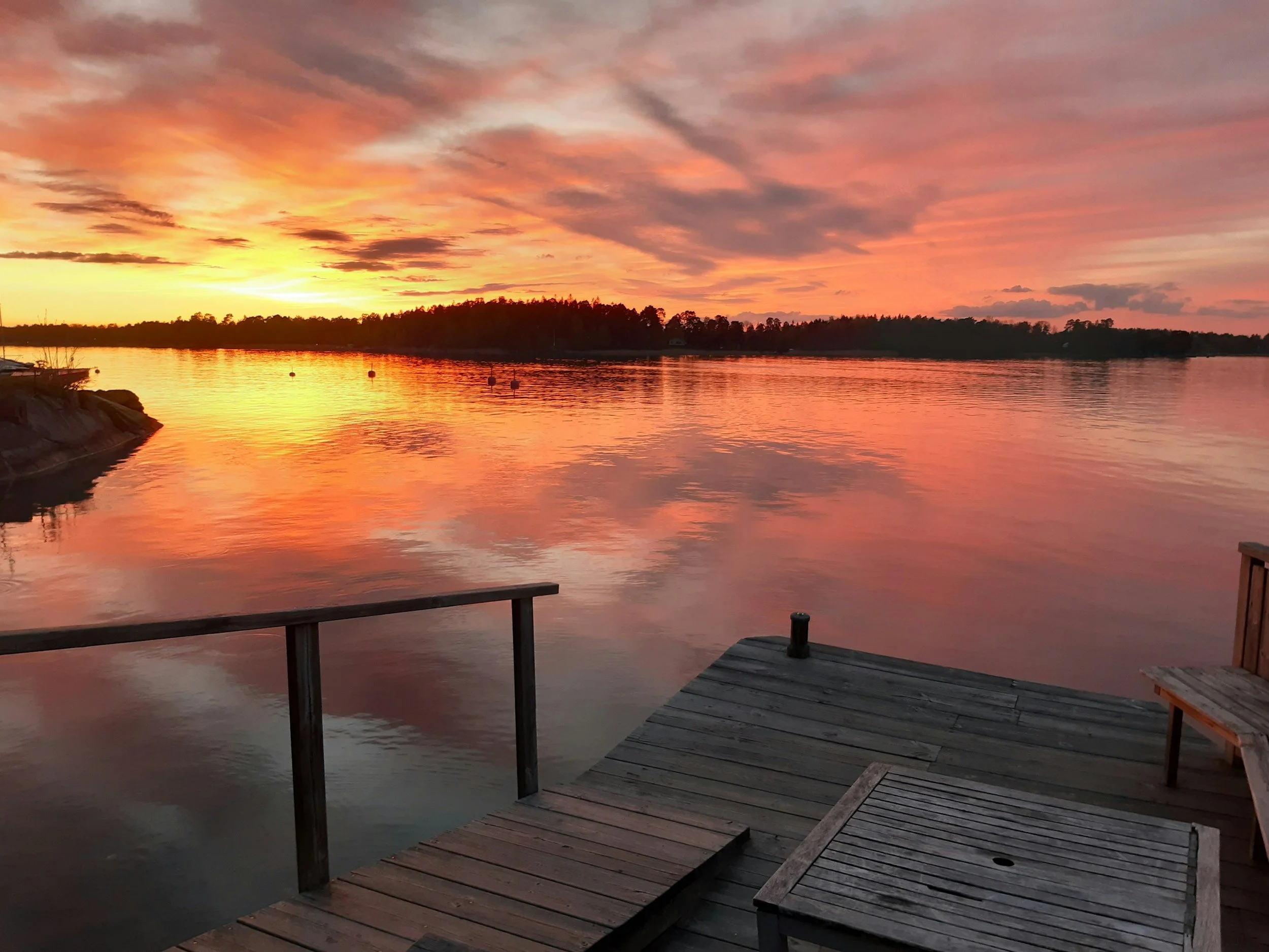 Evening Glow; Yoga & Sound