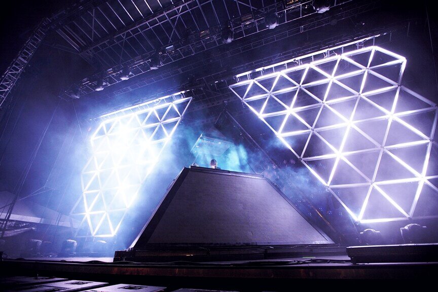 Daft Punk at Keyspan Park in Brooklyn, 2007 (Photo by Phillip Angert)