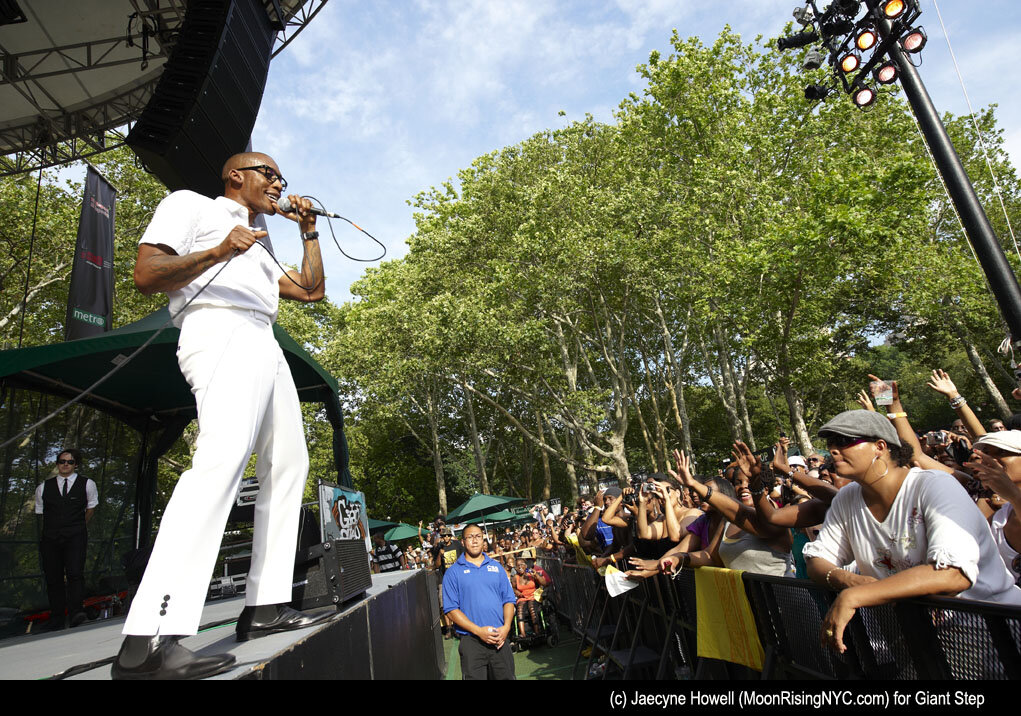 Raphael Saadiq at SummerStage, 2010 (Photo by Jaecyne Howell)