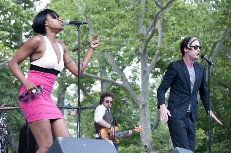 Fitz & The Tantrums at SummerStage, 2011 (Photo by Seher Sikandar)