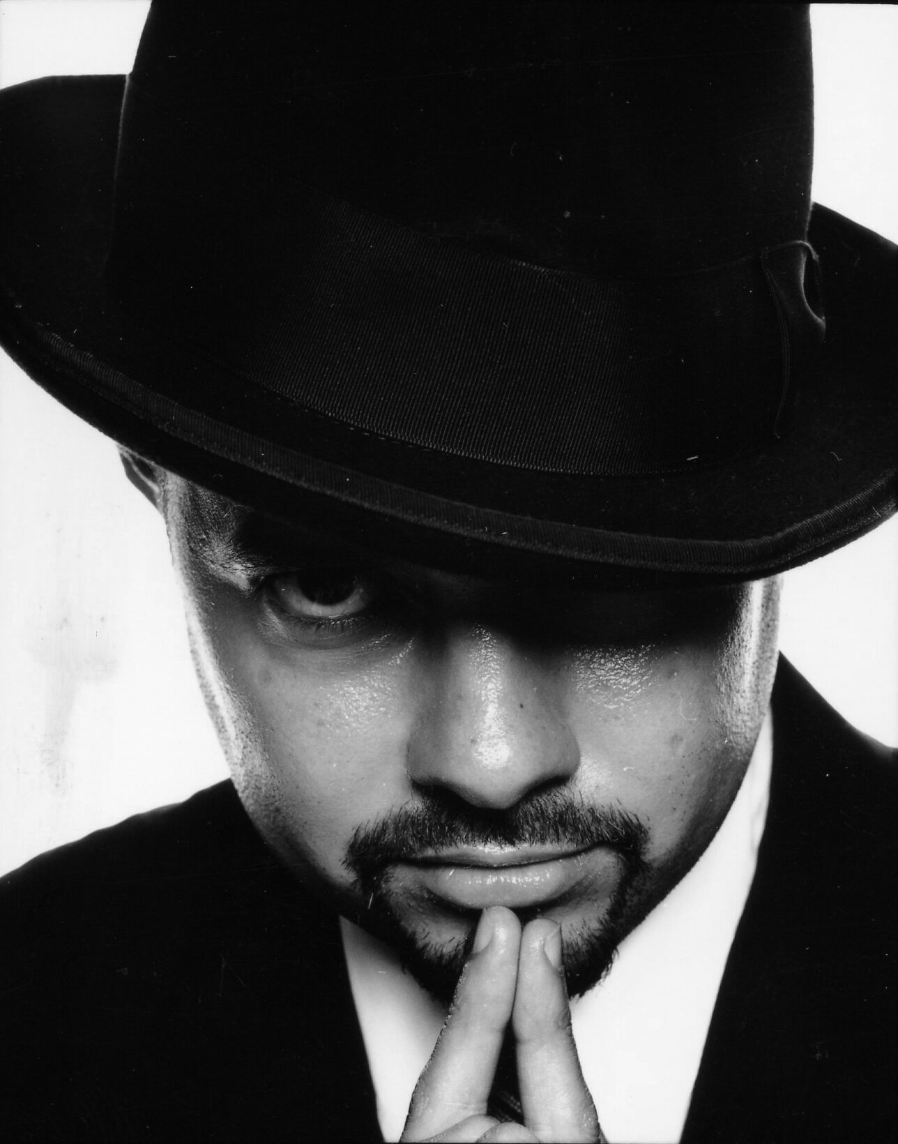 Louie Vega for album photo shoot, 1997 (Photo by Dah Len)