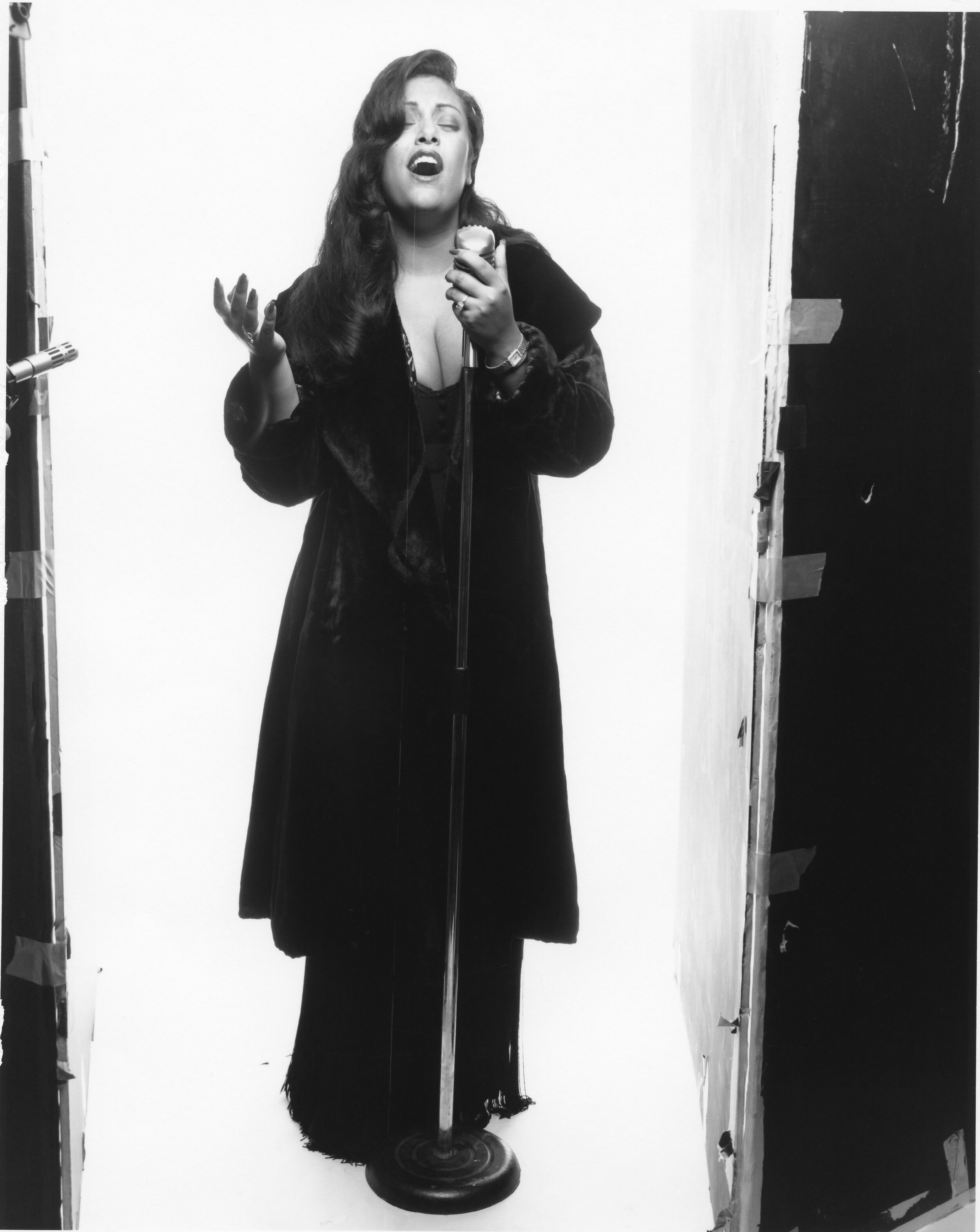 India for album photo shoot, 1997 (Photo by Dah Len)