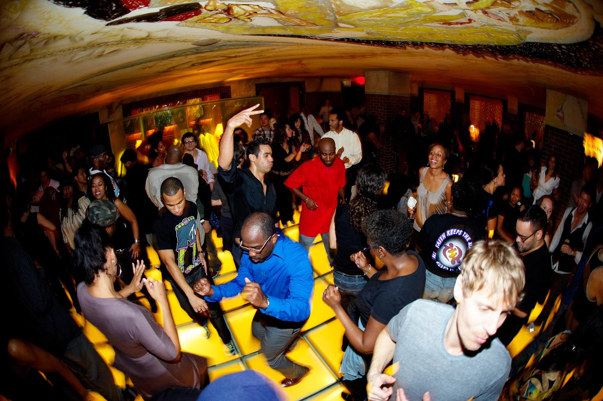 Louie Vega at Hudson in NYC, 2008 (Photo by Phillip Angert)