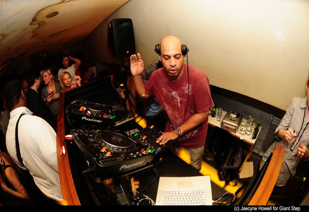 Dennis Ferrer at Hudson in NYC, 2009 (Photo by Jaecyne Howell)