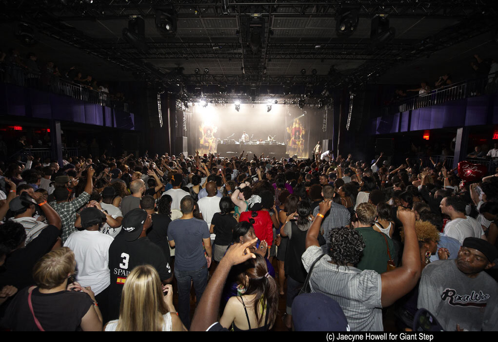 Michael Jackson Celebration at Nokia Theatre in NYC, Aug 2009 (Photo by Jaecyne Howell)
