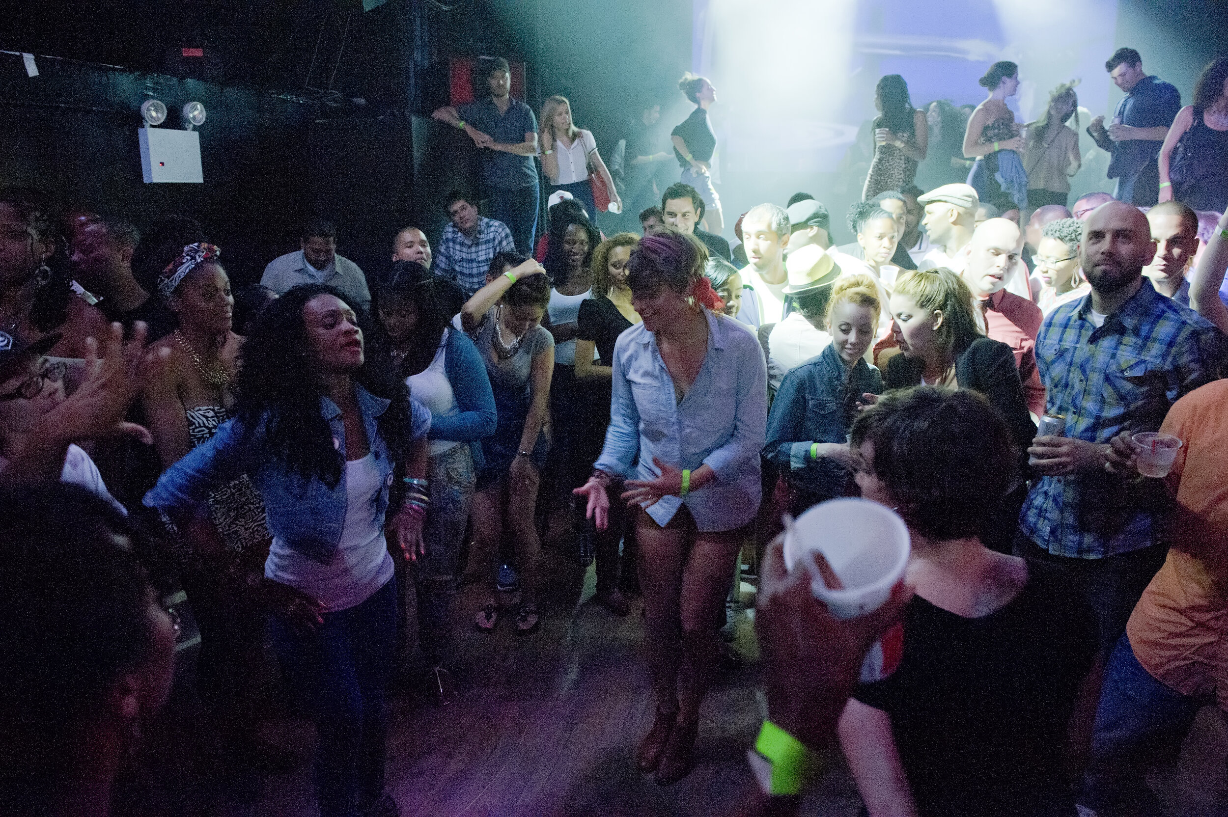 Offline at Irving Plaza in NYC, July 2012 (Photo by Joe Conzo)