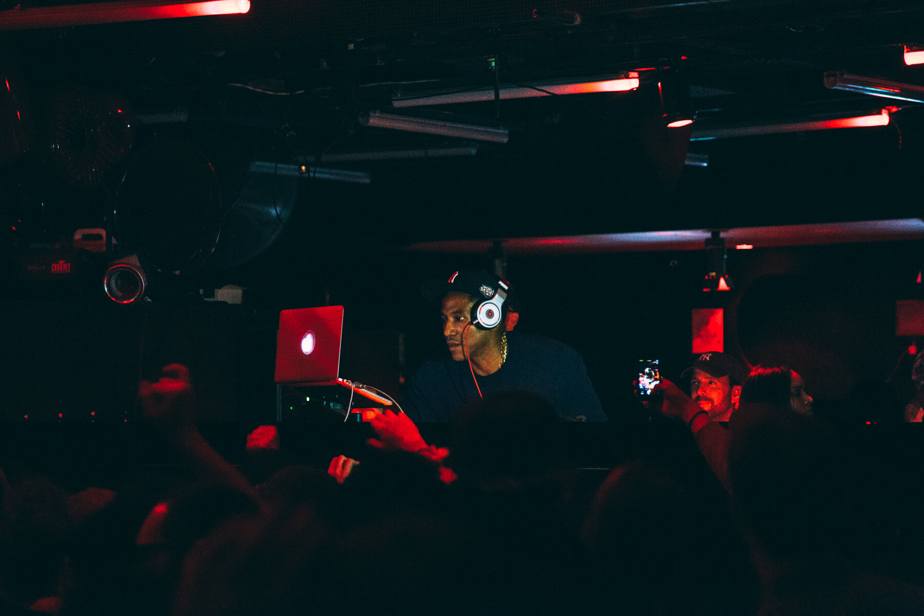 Q-Tip/Offline at Sankeys in NYC, May 2014 (Photo by Eddie Pearson)