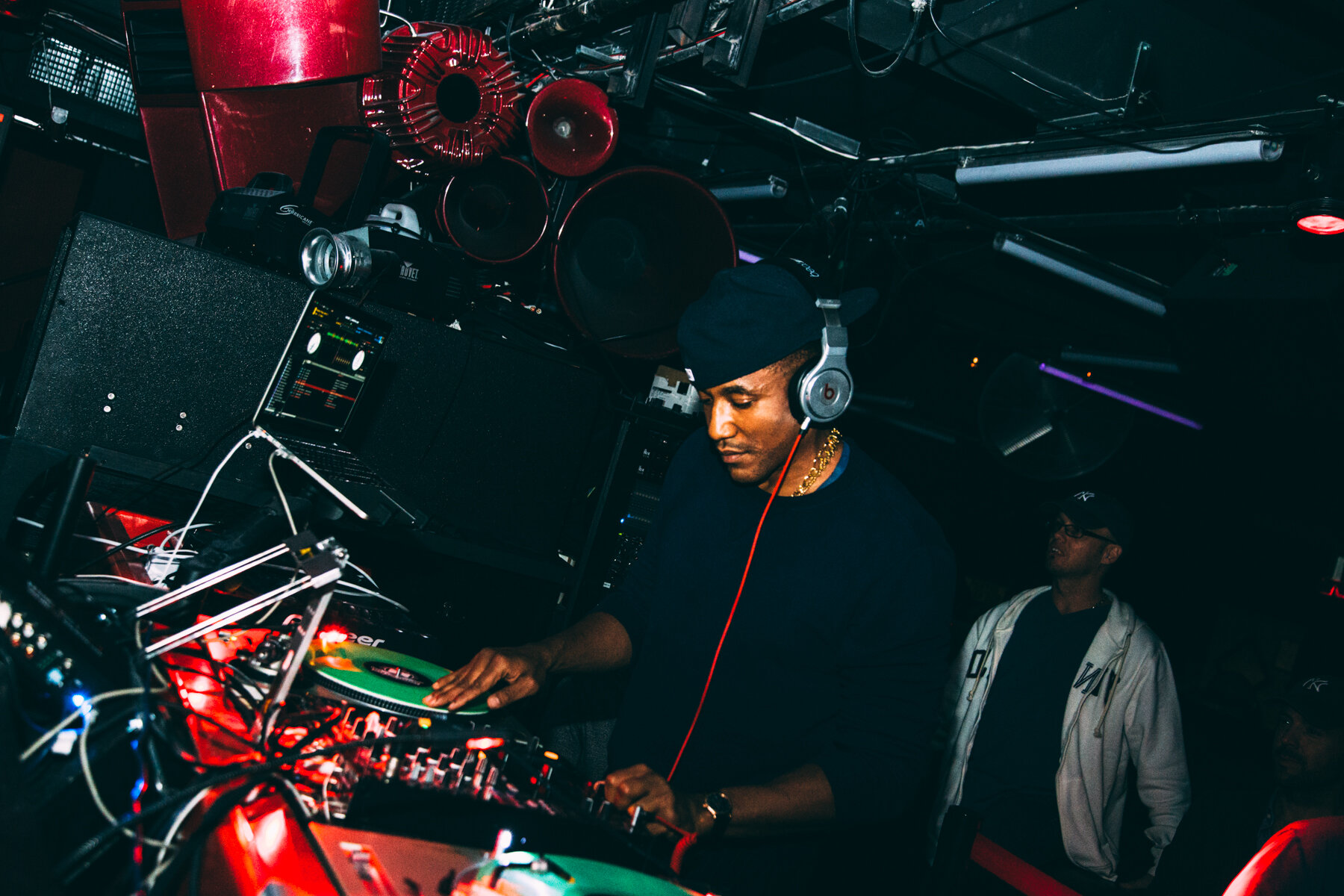 Q-Tip/Offline at Sankeys in NYC, May 2014 (Photo by Eddie Pearson)