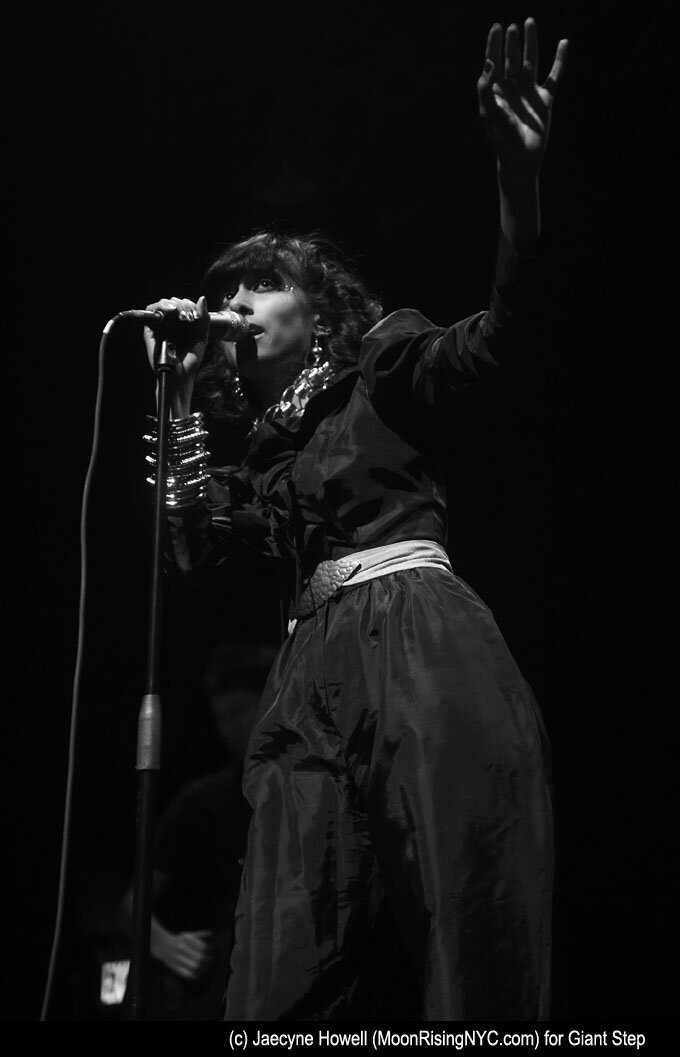 Anjulie at Terminal 5 in NYC, 2009 (Photo by Jaecyne Howell)