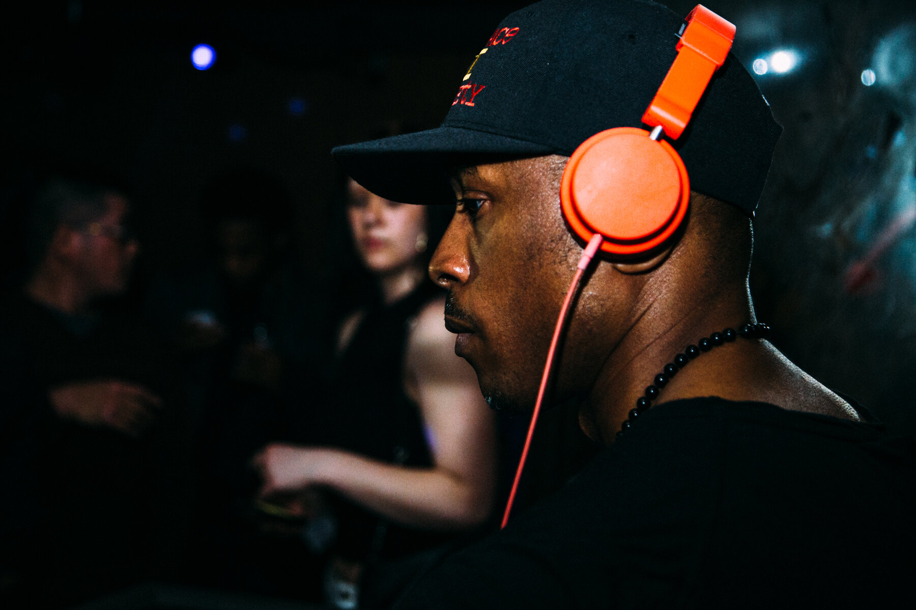 Ali Shaheed Muhammad at The 303 in NYC, 2014 (Photo by Eddie Pearson)