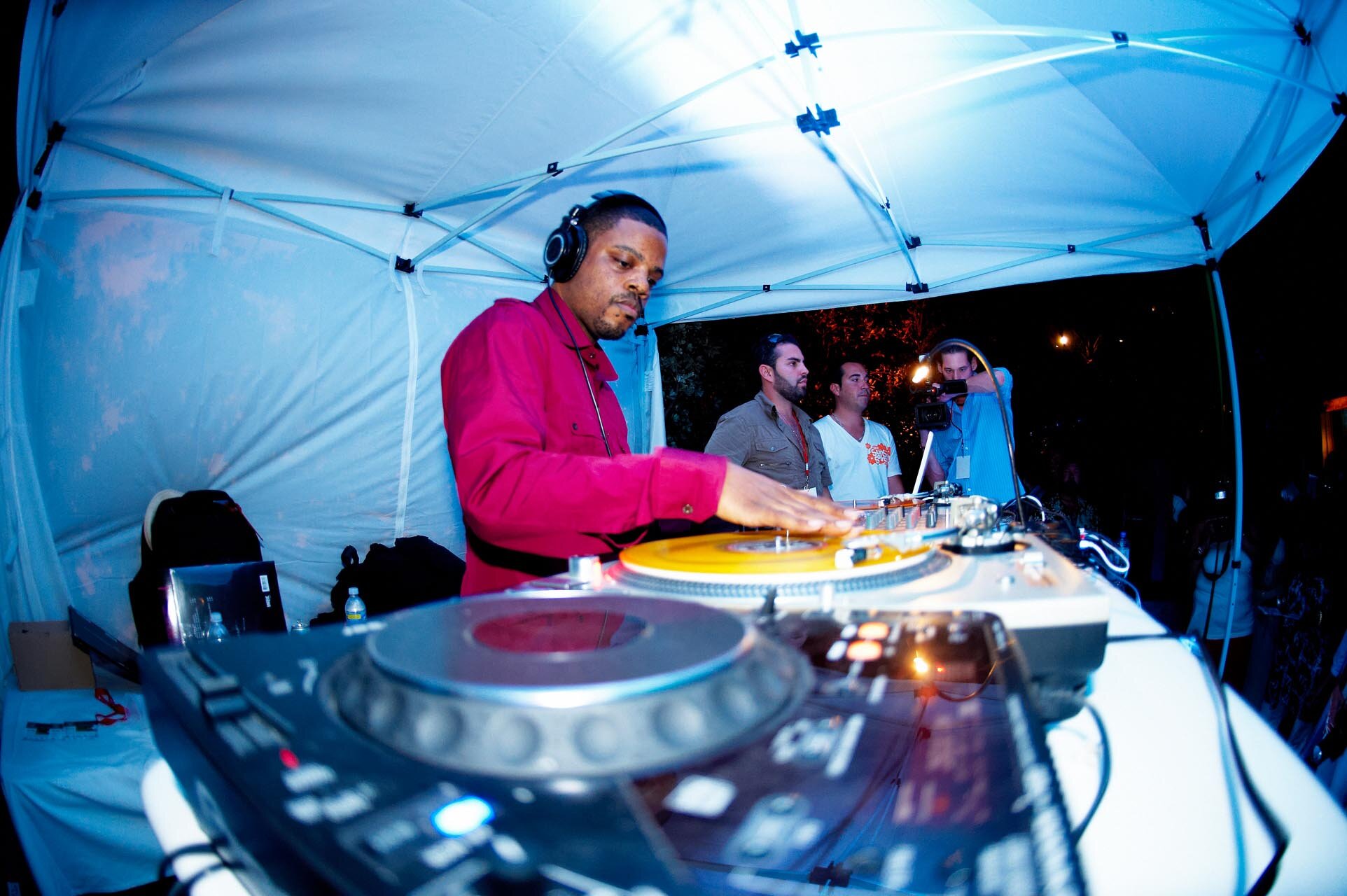 Karriem Riggins/Sunset Soiree at Delano in Miami, 2008 (Photo by Phillip Angert)