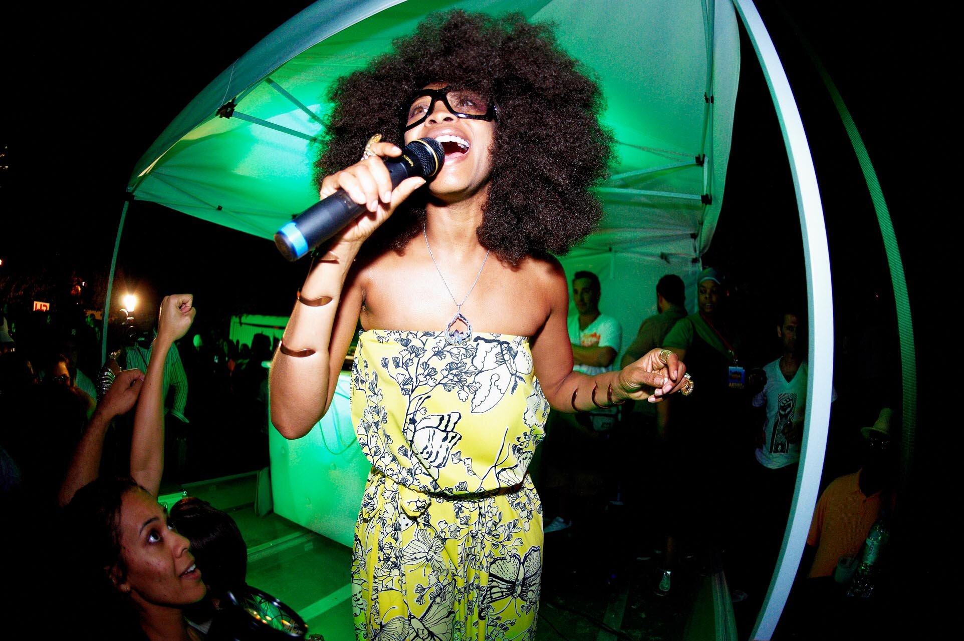 Erykah Badu/Sunset Soiree at Delano in Miami, 2008 (Photo by Phillip Angert)