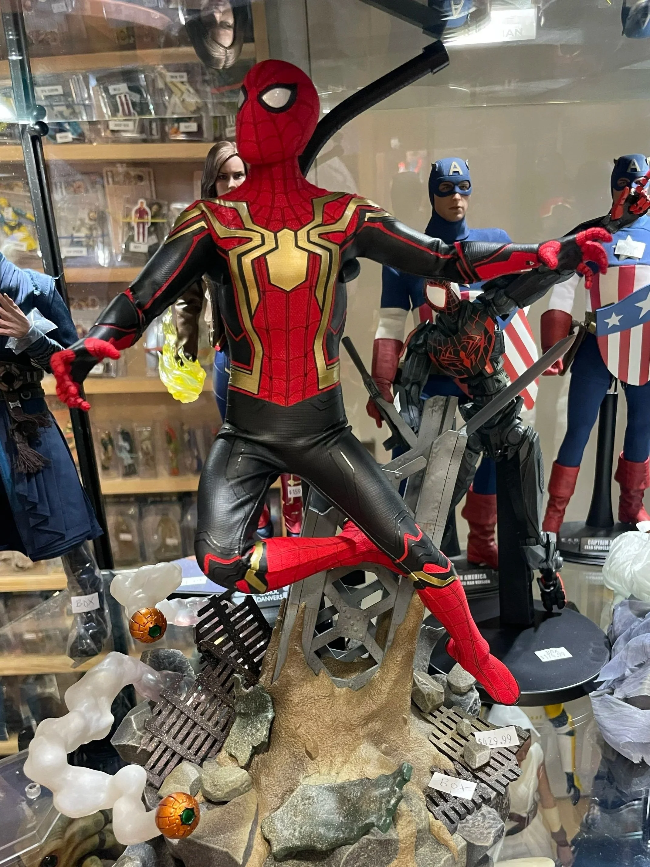 Spider-Man: No Way Home Integrated Suit - Hot Toy 1/6 scale