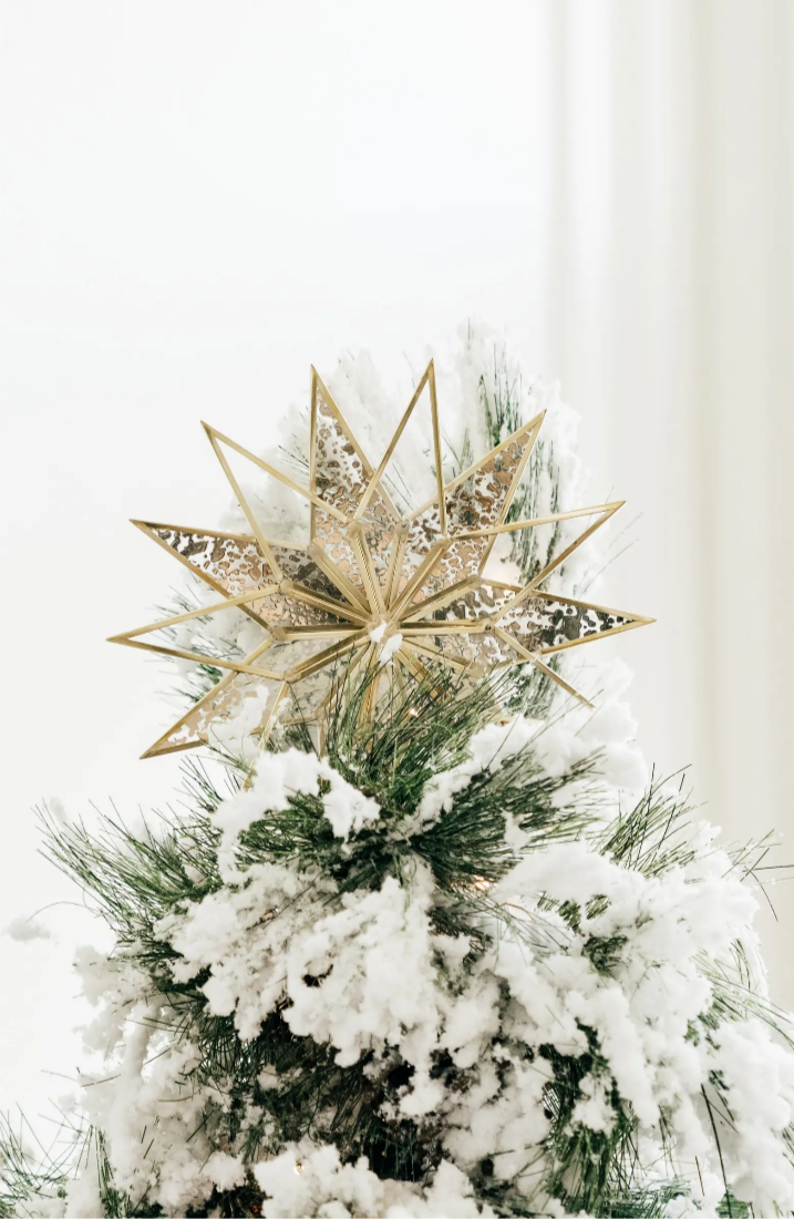 The most gorgeous Christmas Tree topper. Not to mention its 40% off AND free shipping + free returns!