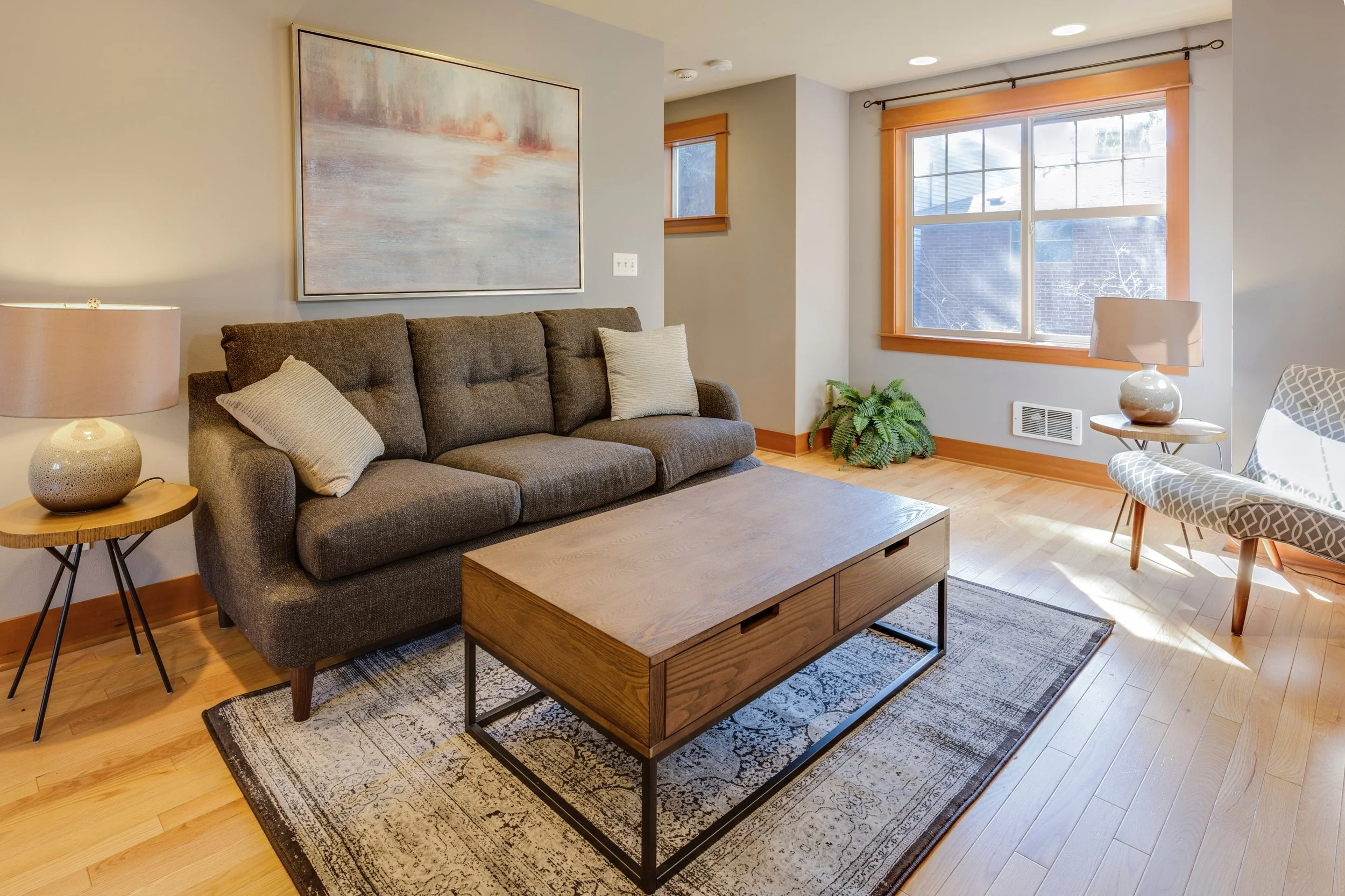 3 Tips on Staging Your Home to Sell