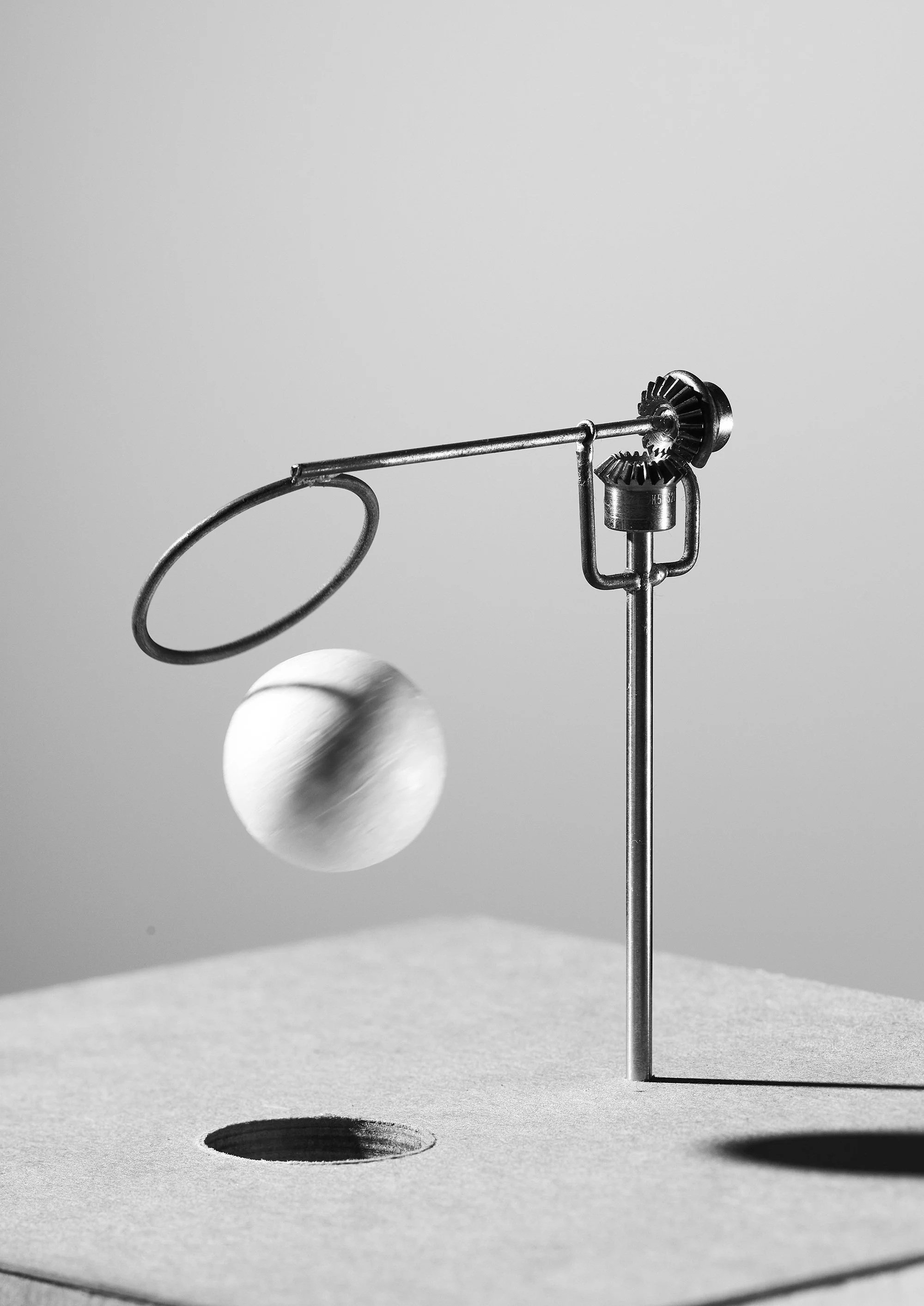  Hoop by Yoshino Takayama, exhibited as part of Designtide Tokyo (image: Junya Taguchi). 