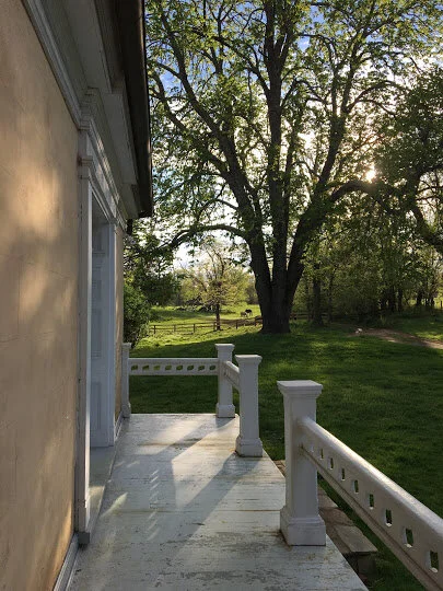 Porch off End Room.JPG