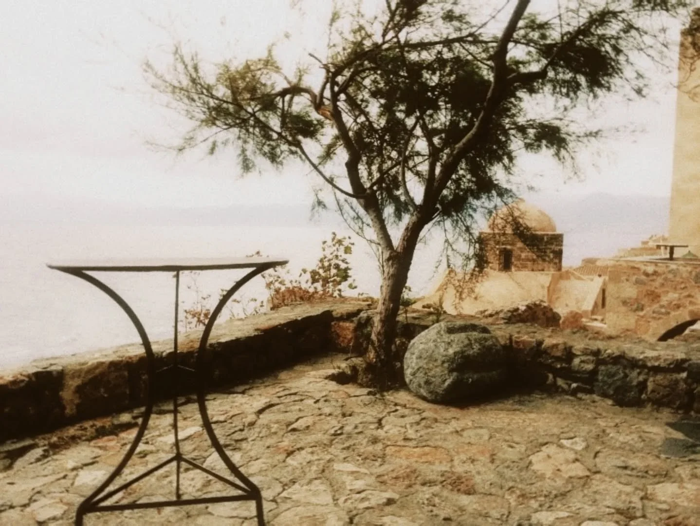 It is the way you look at the world, angels. 

#travelphotography #monemvasia #Greece #mindset