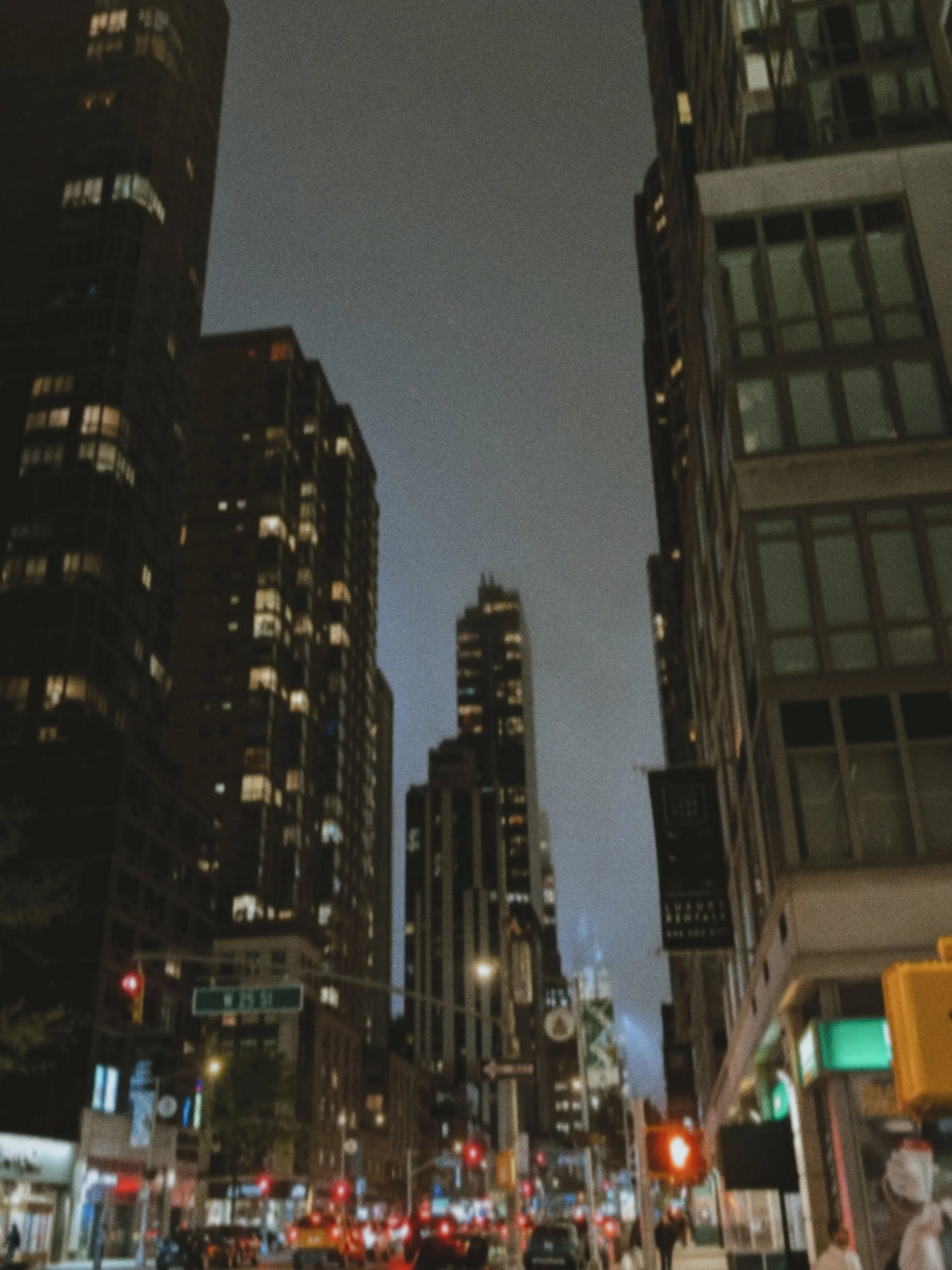 Hey angels. Sharing some New York moments. From day to night and night to day, somehow, despite all the work, I never feel tired in New York. 

The Upper East Side is literally the best place for an early morning walk, after sliding by Central Park. 
