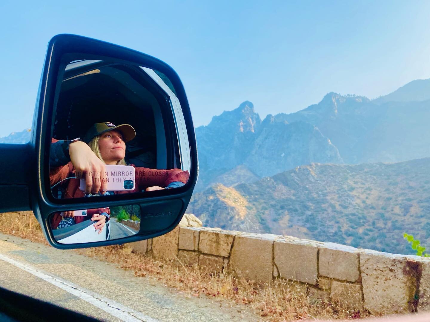 I need to feel this again!! Take me back to the mountains and let me live!!! #serrianevada #kingscanyonnationalpark #kingscanyon #sequoianationalpark #sequoia #hiking #livinginavan #wild #wilderness #free #freedom #allmakessense #freshair #stillness 