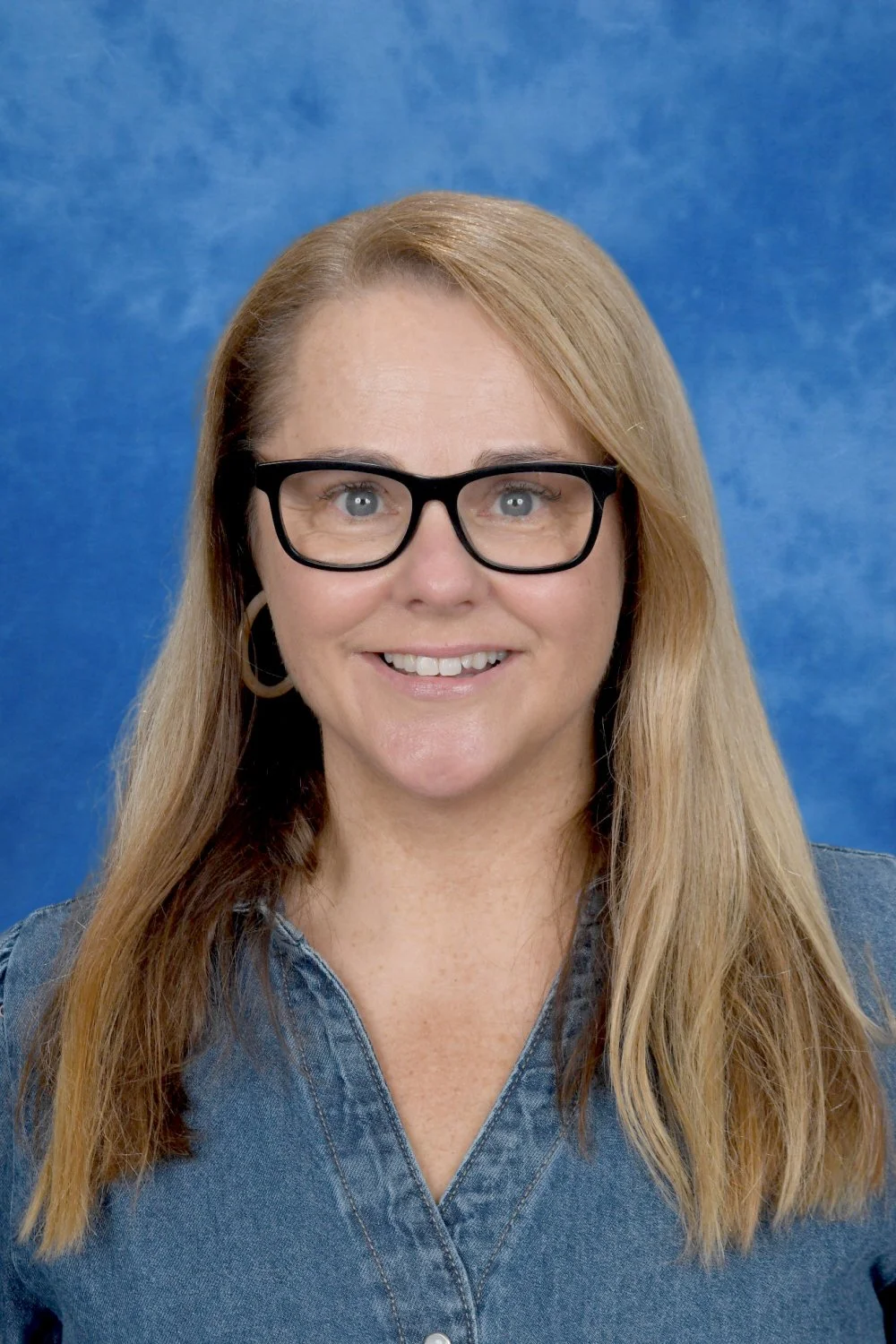 Oni McCarthy
- Education Support