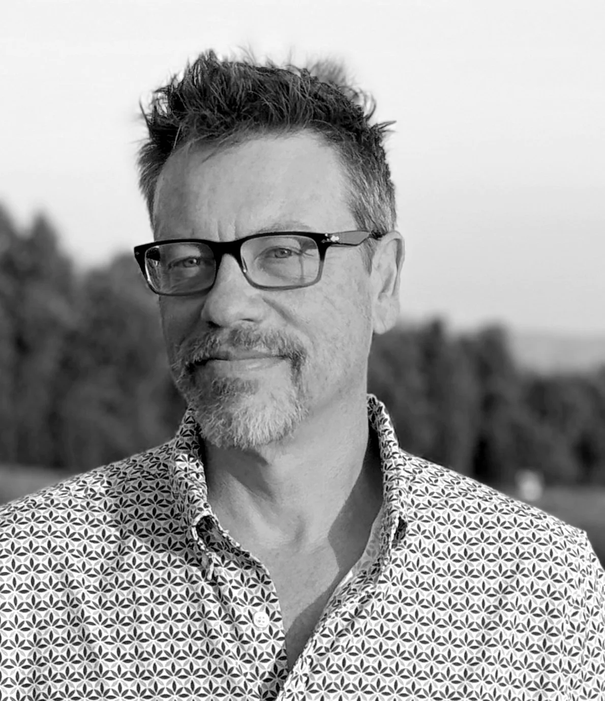 Russell Estes - Square Lightning