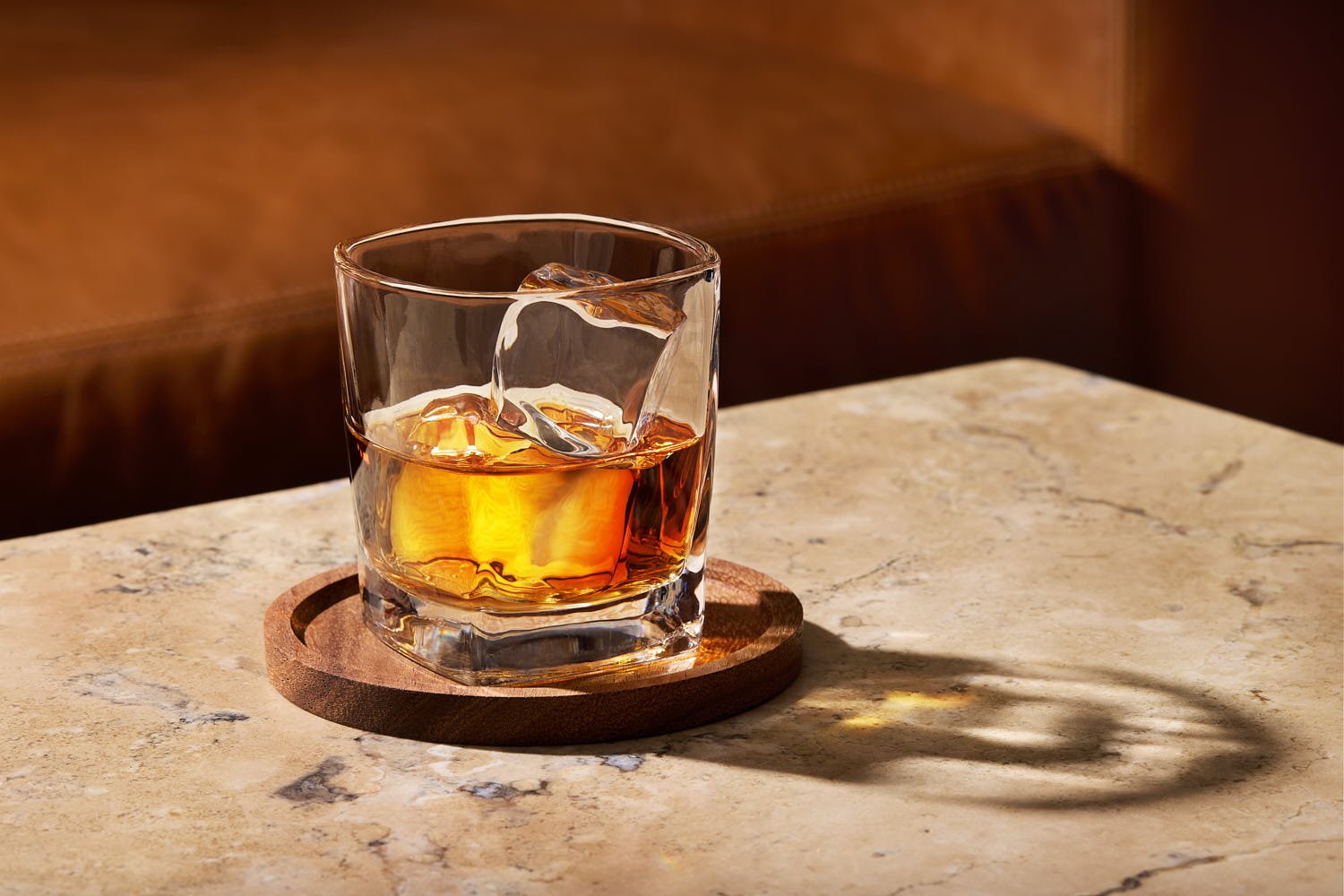 Orlando-Beverage-Photographer-Mike-Gluckman-Bourbon-Glass