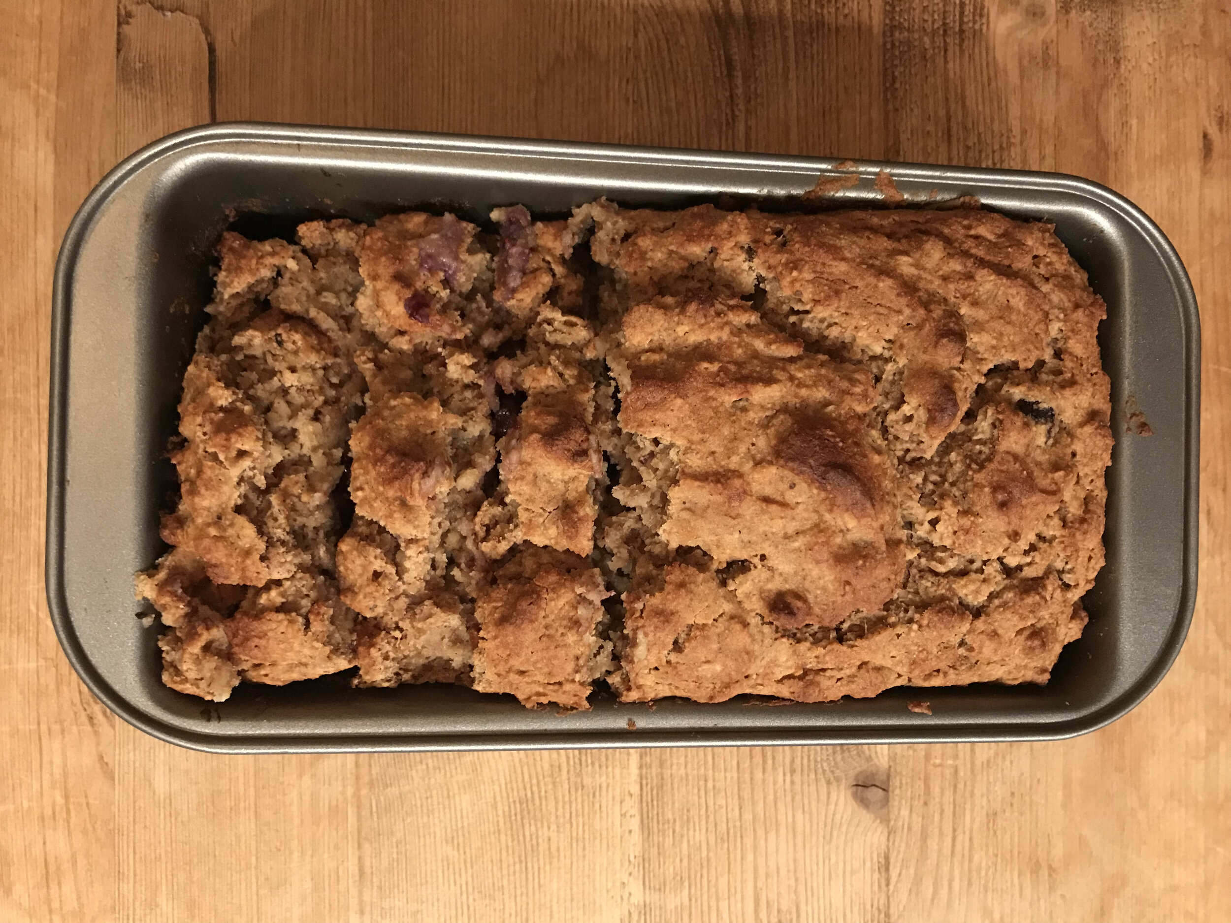 Banana-Apple-Blueberry Crumble Bread