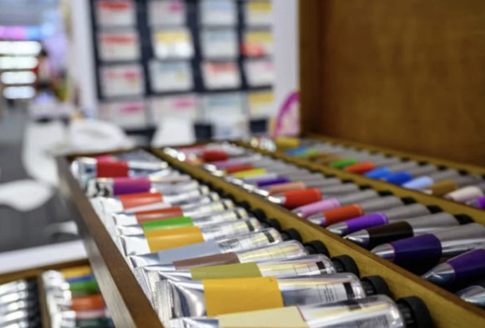 Getting Started in Oil Painting - Essential Supplies and Tips