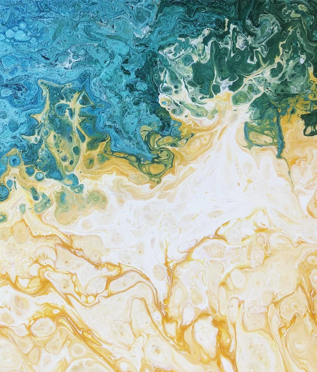 An experiment from earlier this summer 🍋
Enjoy these older backlog posts while I&rsquo;m focusing on a new semester of film courses~
Acrylic on 8x10 inch wood cradleboard : June 13th 2018
.
.
.
.
#fluidpainting #fluidart #fluidartwork #acrylicpainti