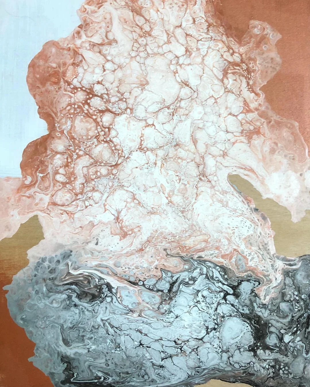 Forever experimenting! This time it&rsquo;s with rose gold paint and negative space 🗻
Acrylic on 8x10 wood panel : June 21st 2018
.
.
.
.
#fluidpainting #fluidart #fluidartwork #acrylicpainting #pourart #dirtypour #acrylic #acrylicpour #interiordesi