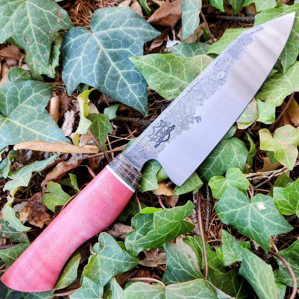 1084 Petty K-Tip Chef with Red Stabilized Curly Maple Handle