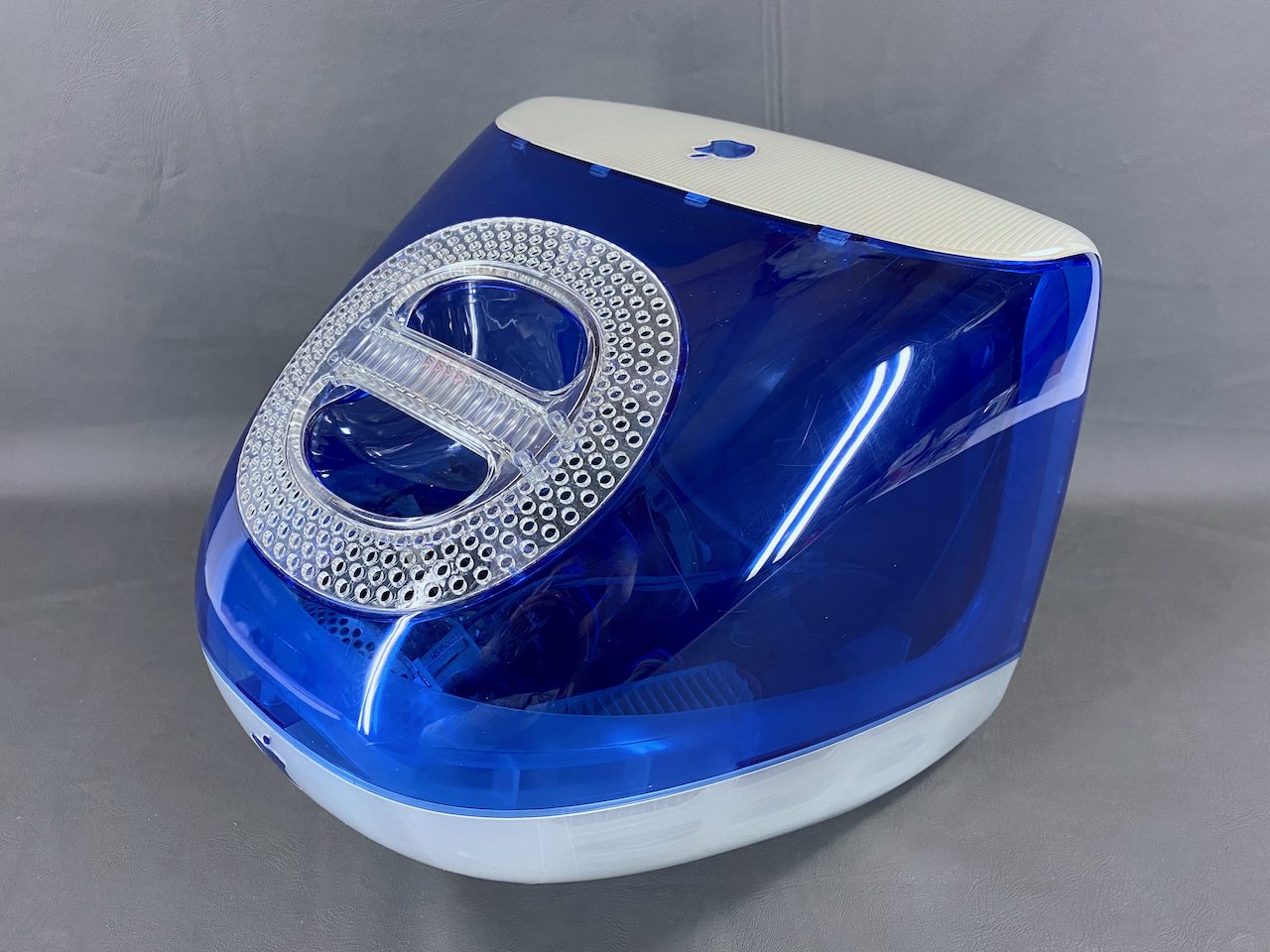 iMac G3 — mac27.net iMac G3 — mac27.net